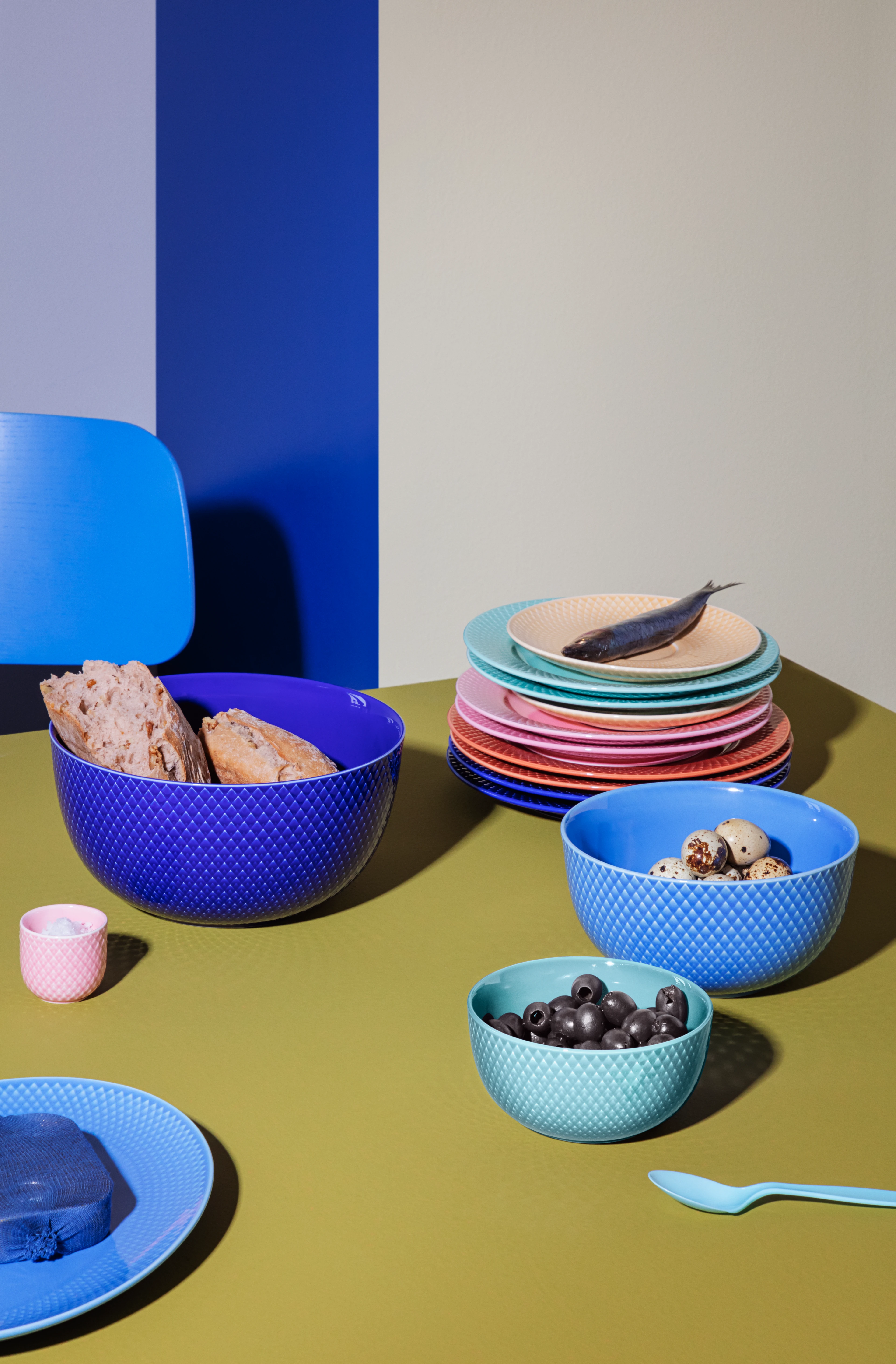 Lyngby Porcelæn Rhombe Color Skåler – Kjøp hos Rosendahl.com