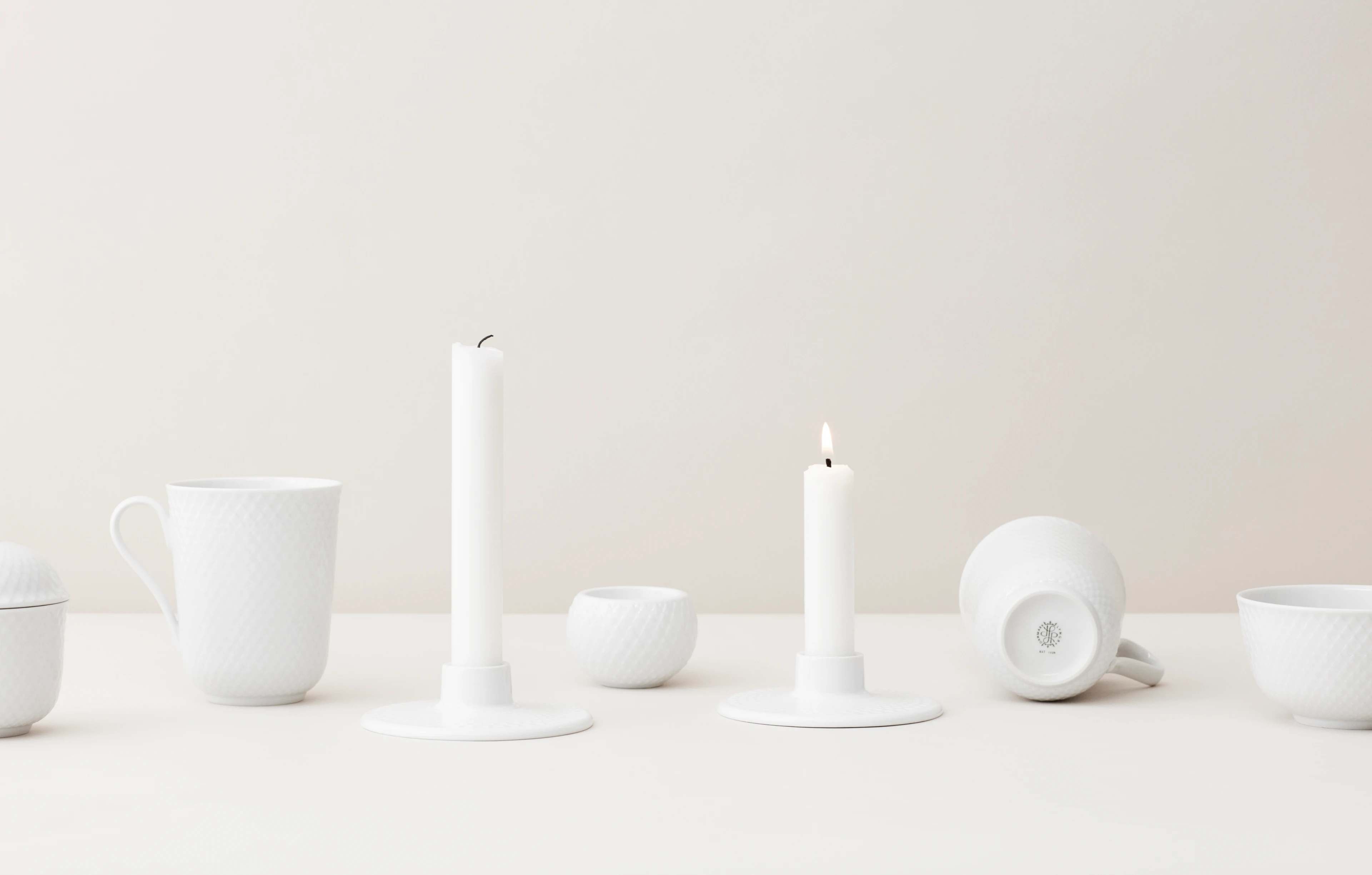 Lysestake H3 cm fra Lyngby Porcelæn i fargen Hvit, laget av Keramikk