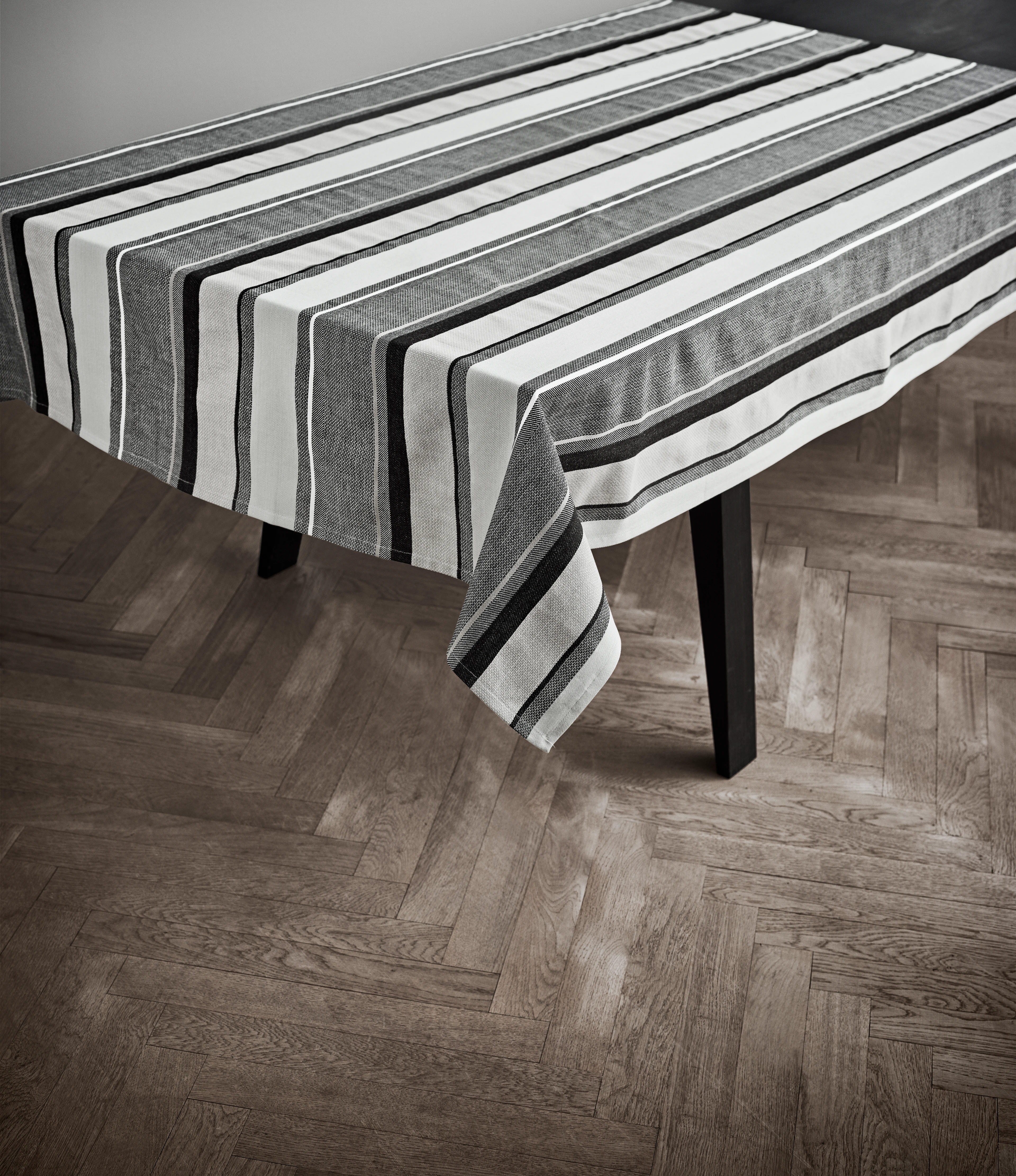 Tischdecke 140x180 cm