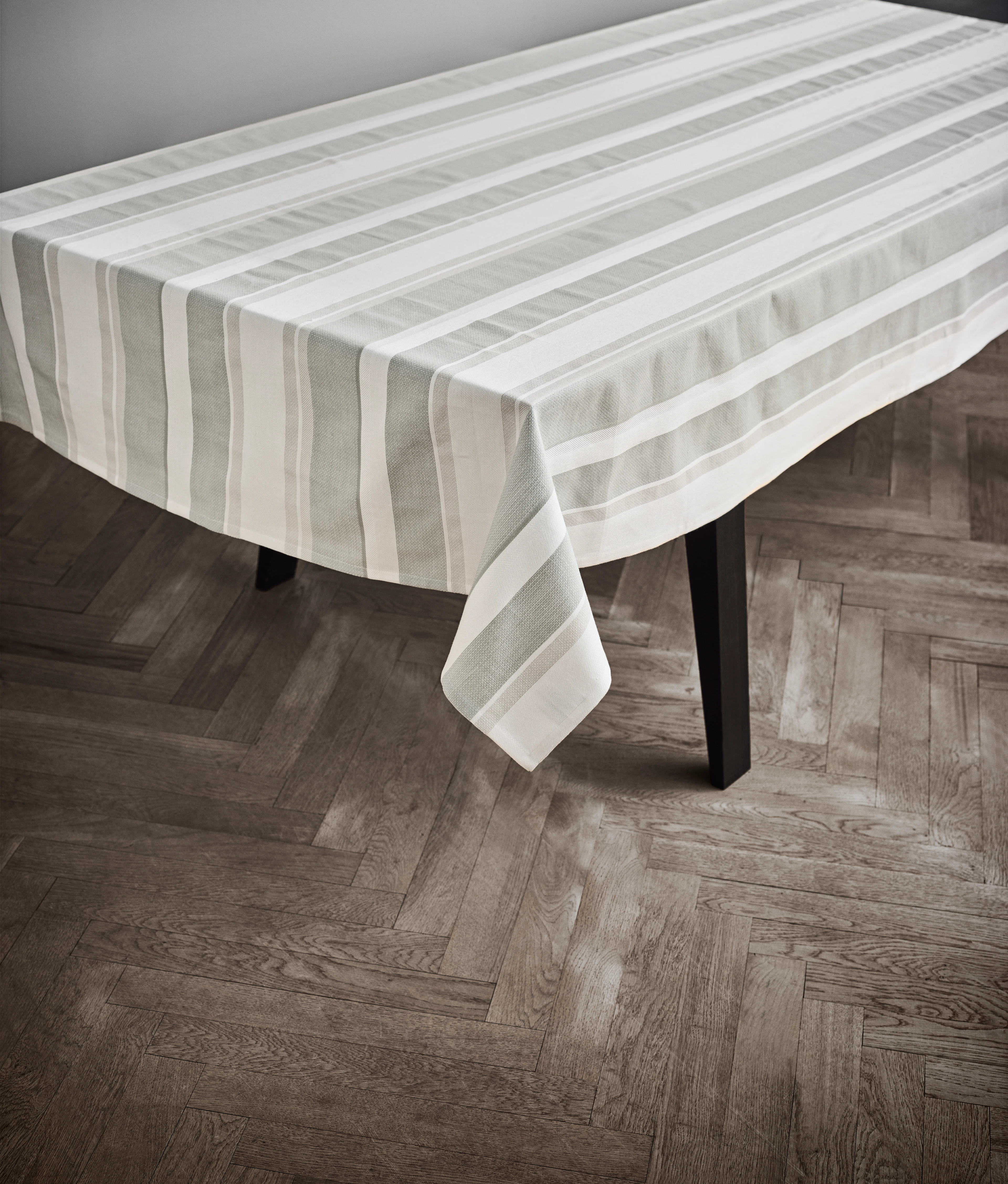 Tischdecke 140x180 cm