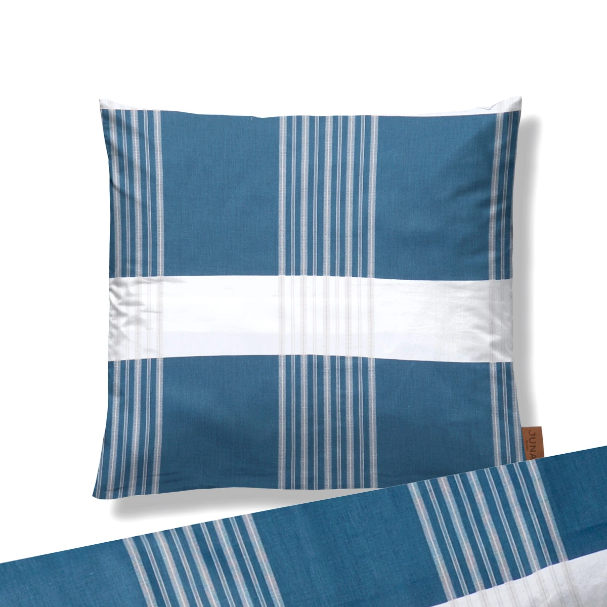 Kissenbezug 60x50 cm von JUNA in der Farbe Blau, hergestellt aus Baumwolle