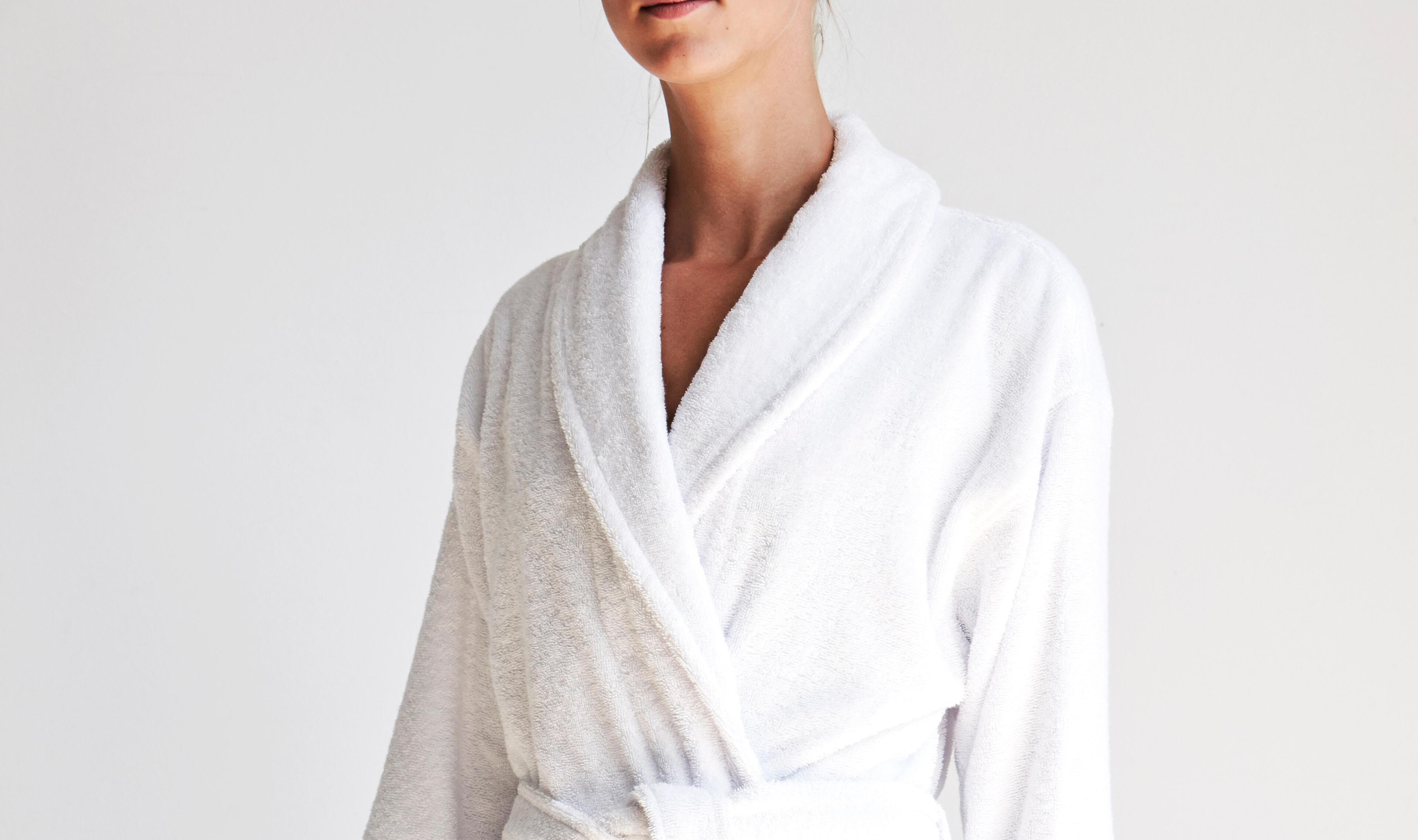 JUNA bathrobe in white