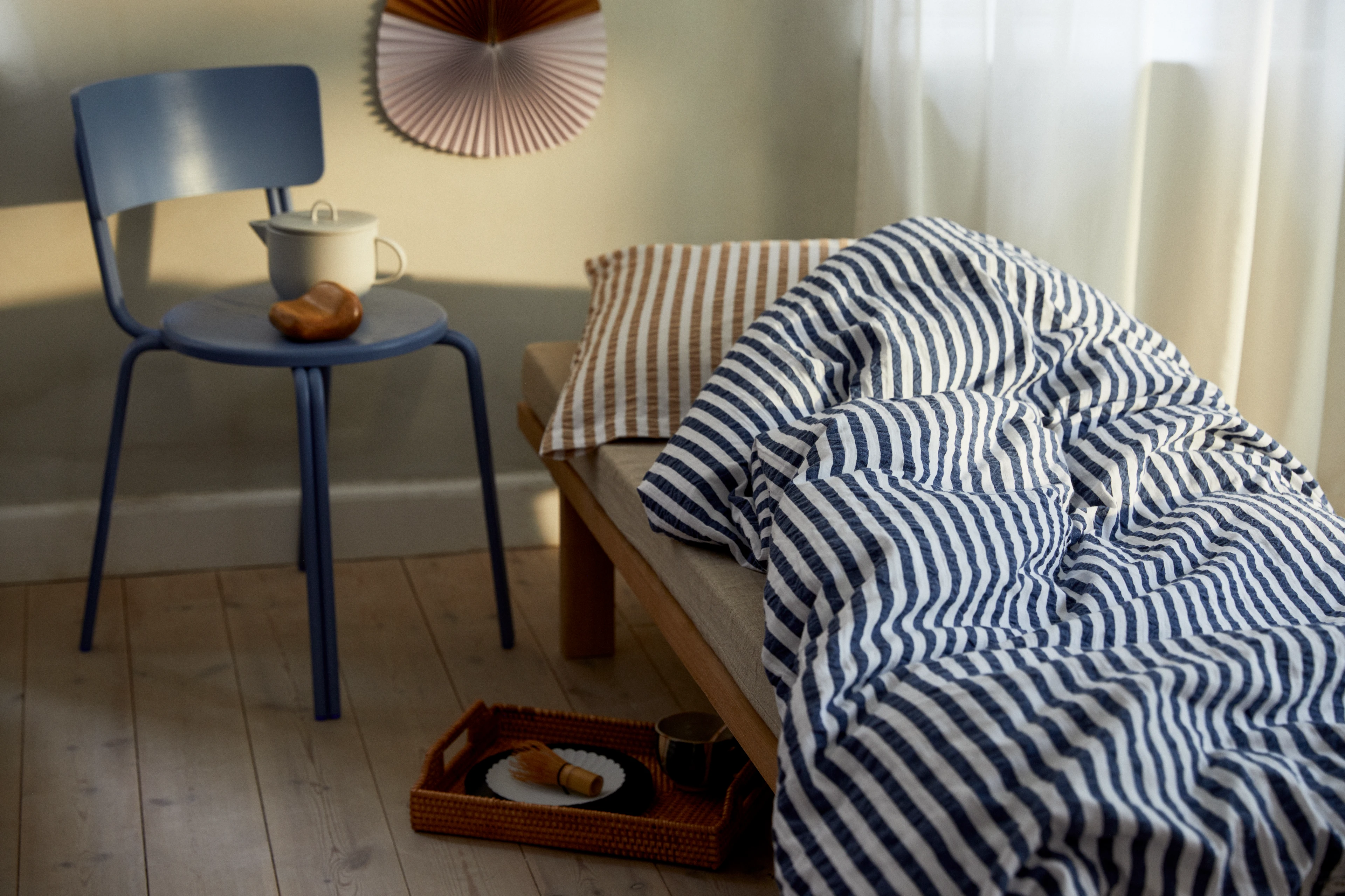Bed linen 140x200 cm from JUNA in Dark blue/White color, made of Cotton