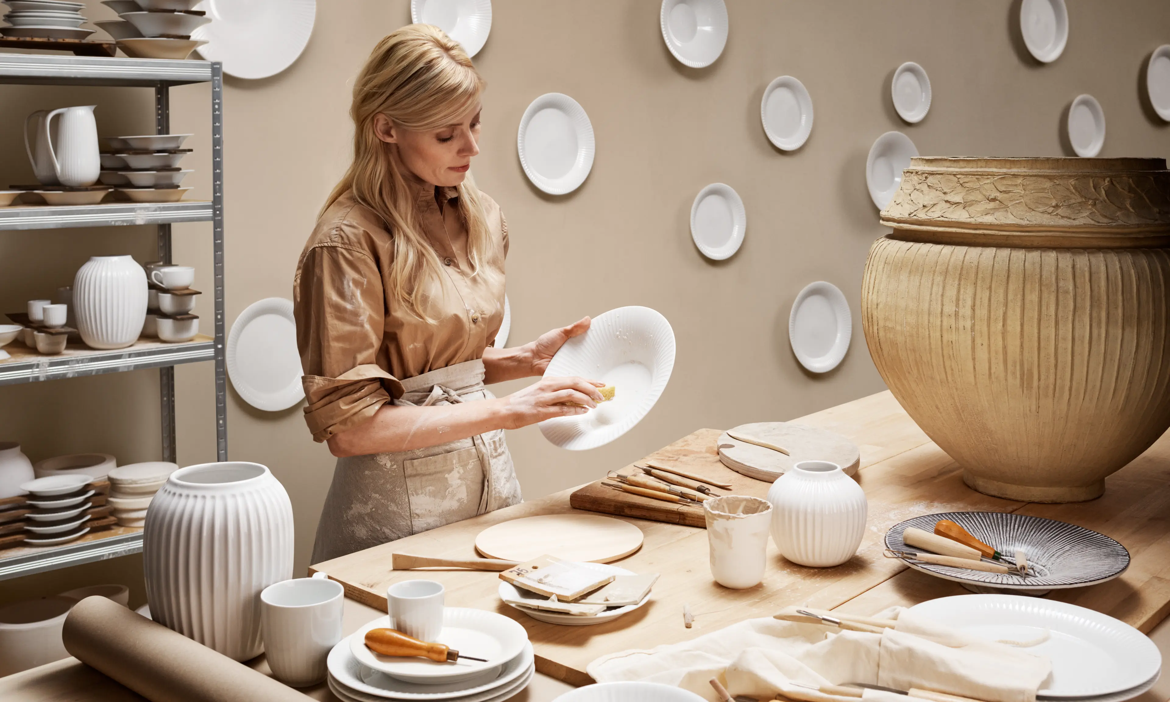 Kähler Hammershøi riflet tallerken i hvid porcelæn