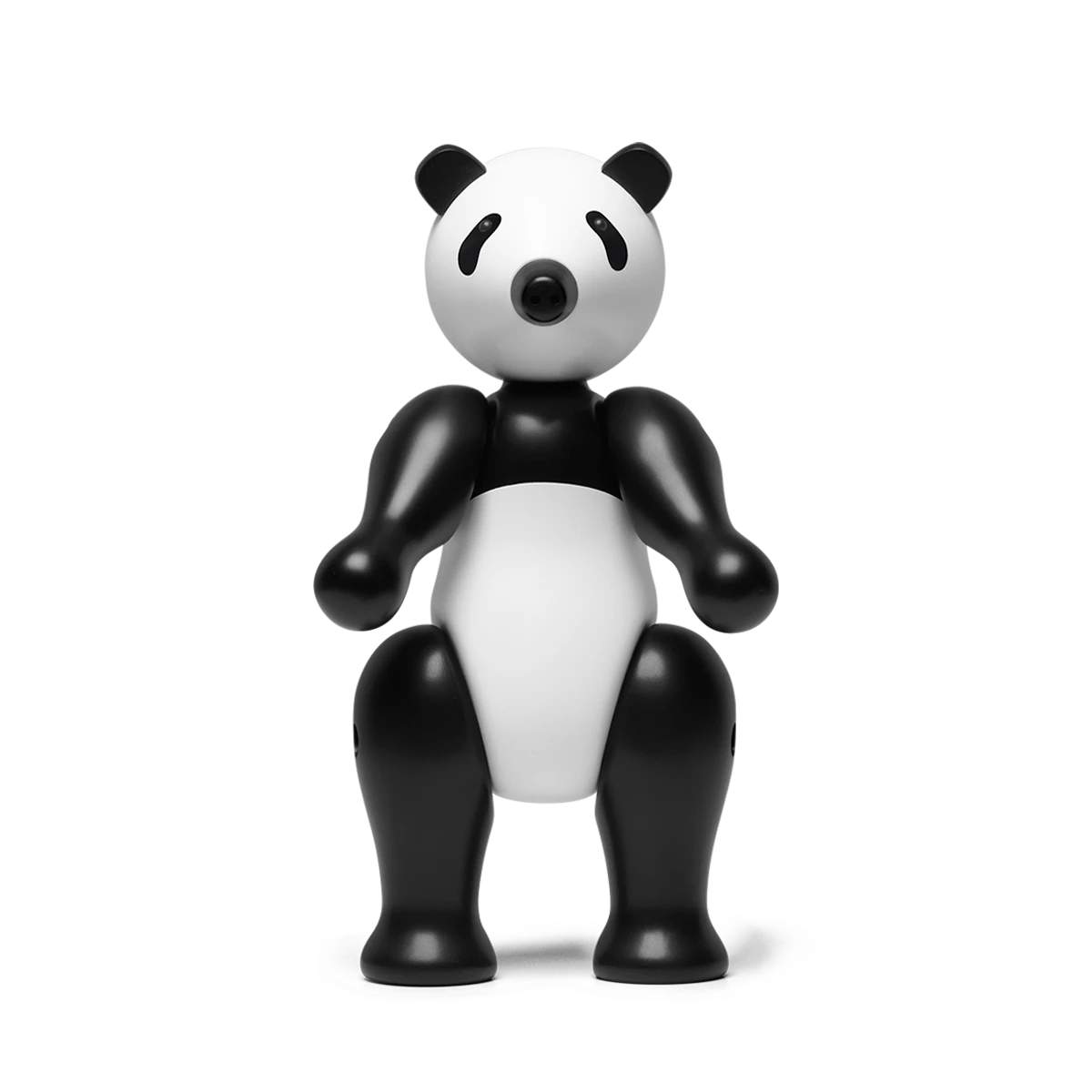 Panda WWF 2020 medium fra Kay Bojesen i fargen Sort/Hvit, laget av Tre