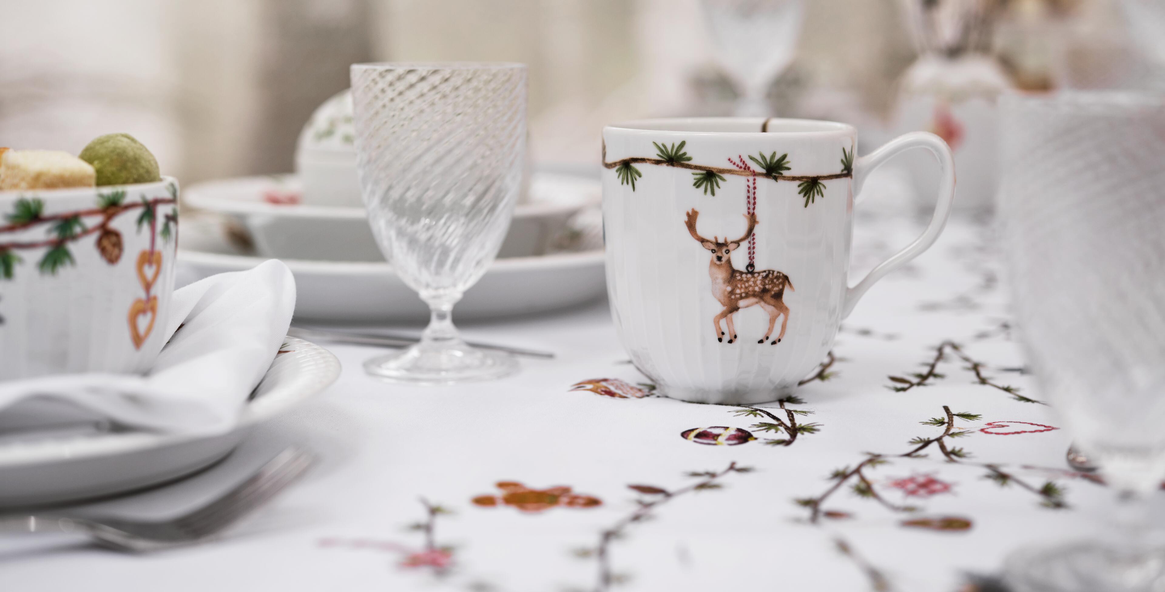 Hammershøi Christmas tablecloth from Kähler.