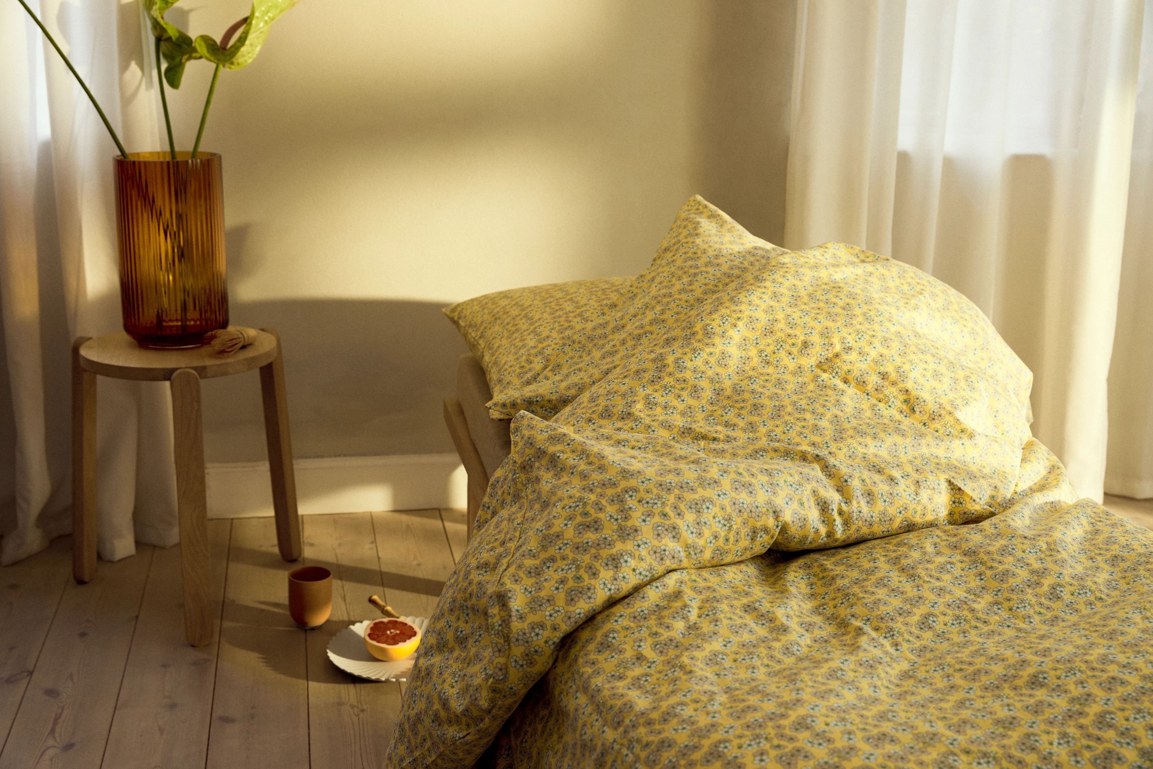 Bed linen 140x220 cm from JUNA in Yellow color, made of Cotton sateen