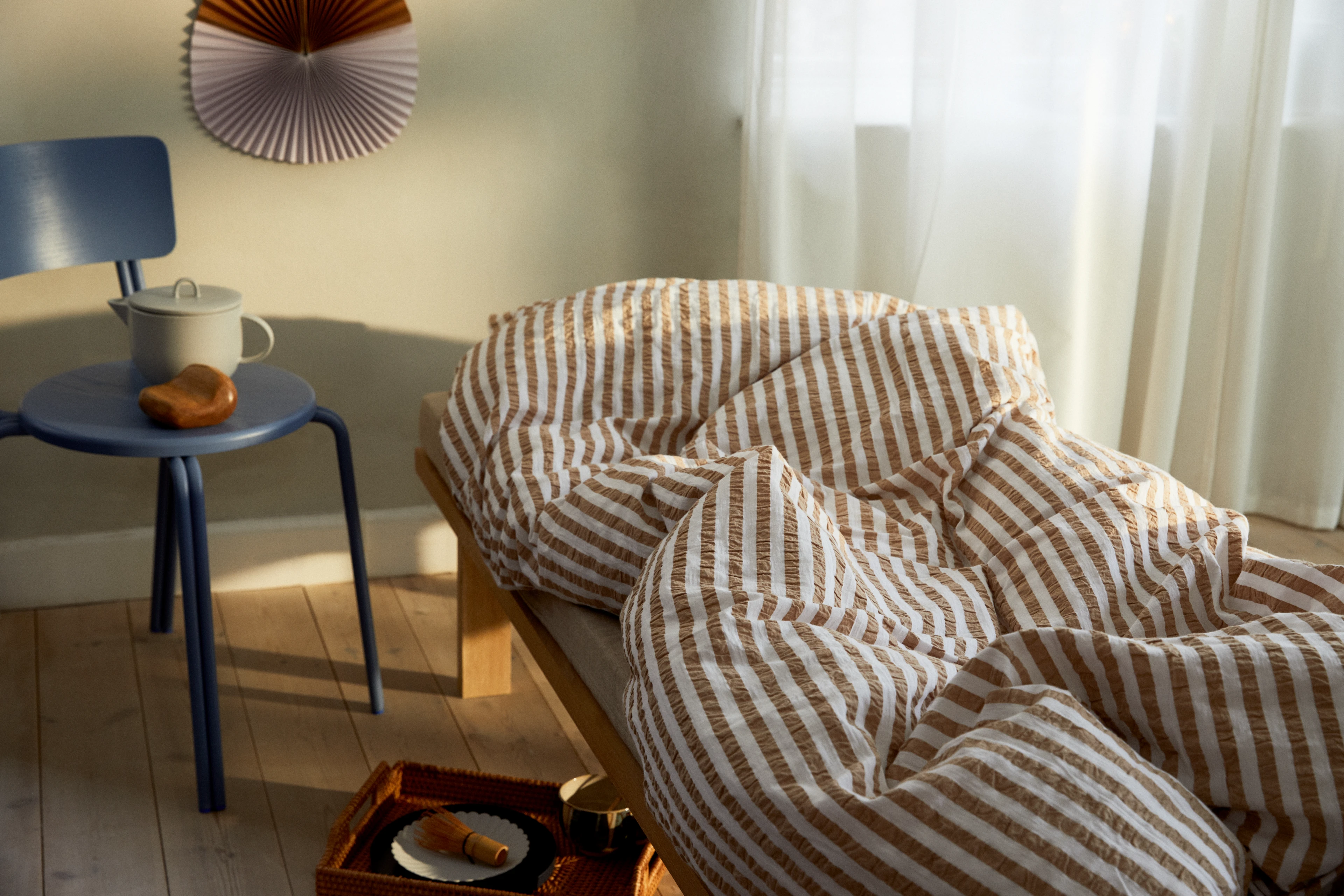 Bed linen 140x220 cm from JUNA in Sand/White color, made of Cotton