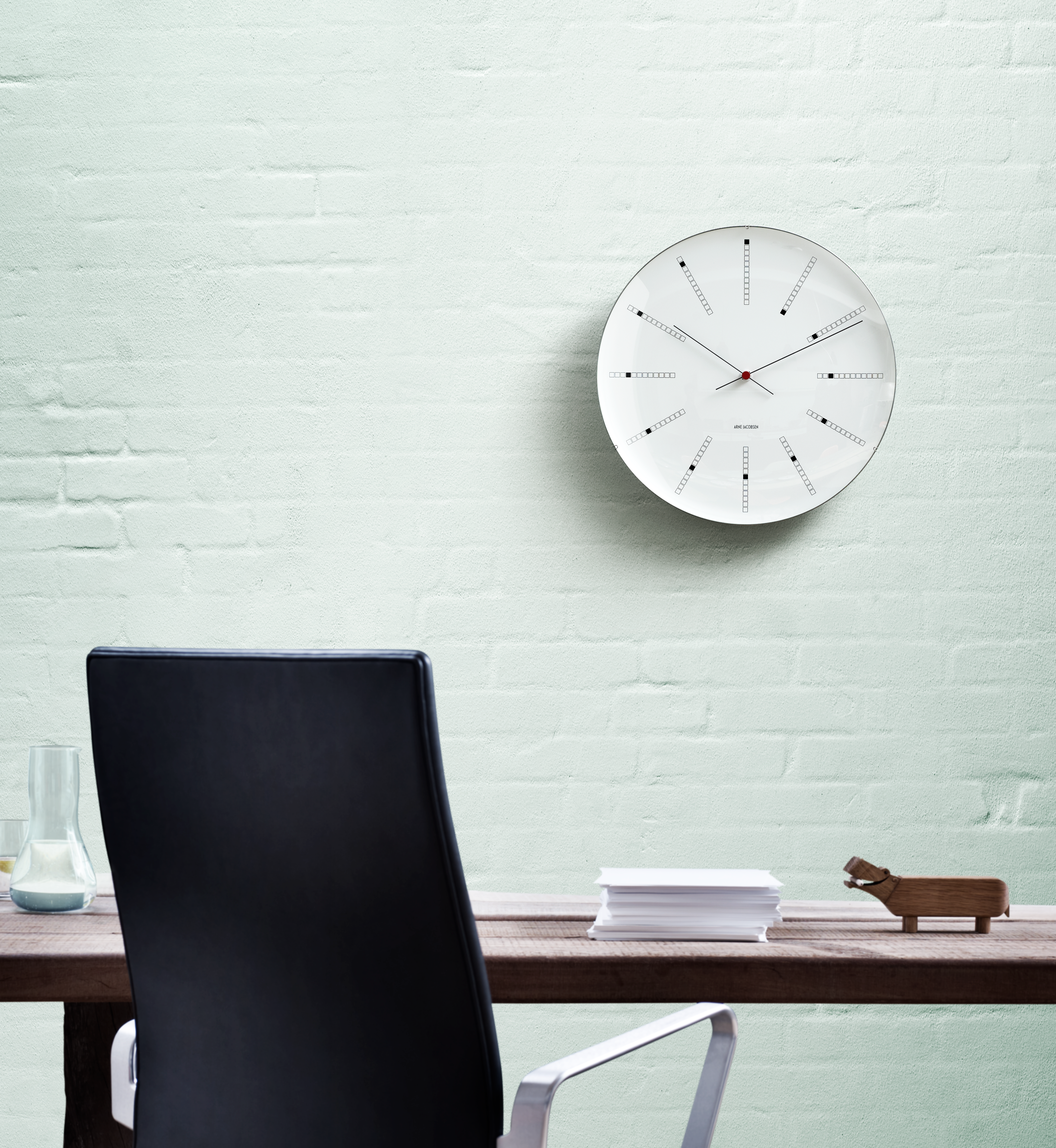 Arne-Jacobsen-Bankers-Wall-