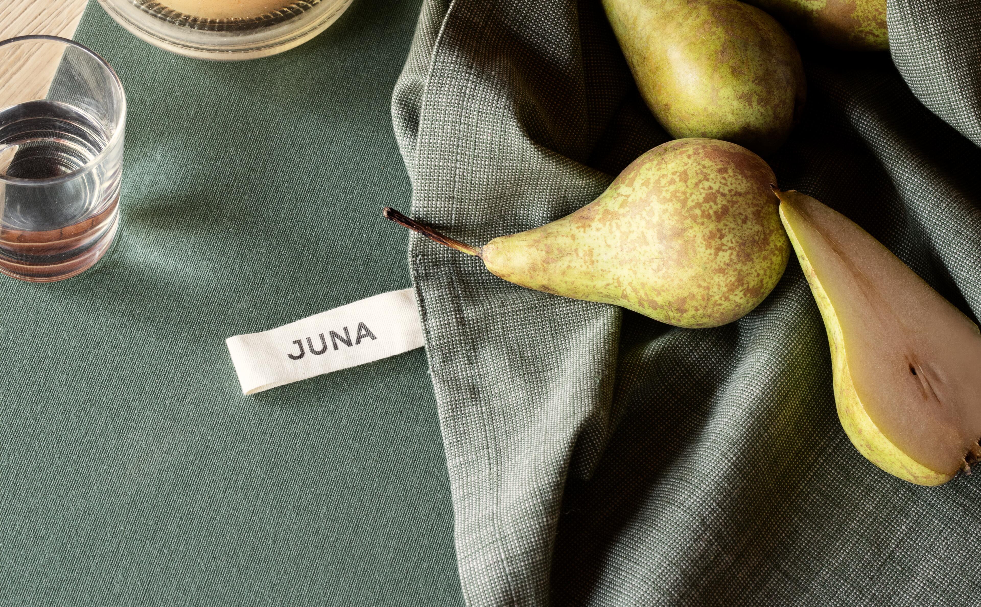 JUNA fabric napkins in dark green