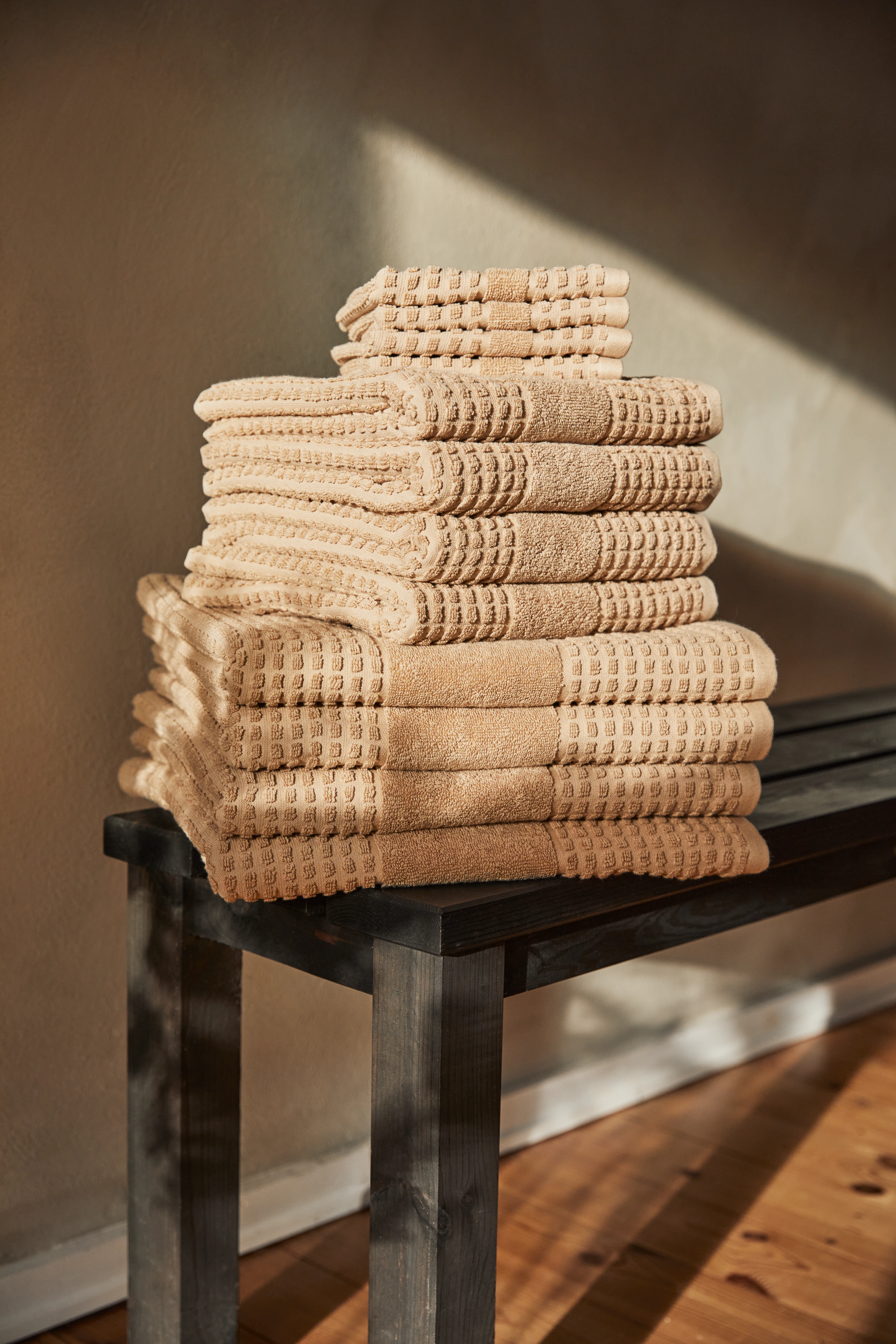 Towel 50x100 cm from JUNA in Sand color, made of Cotton