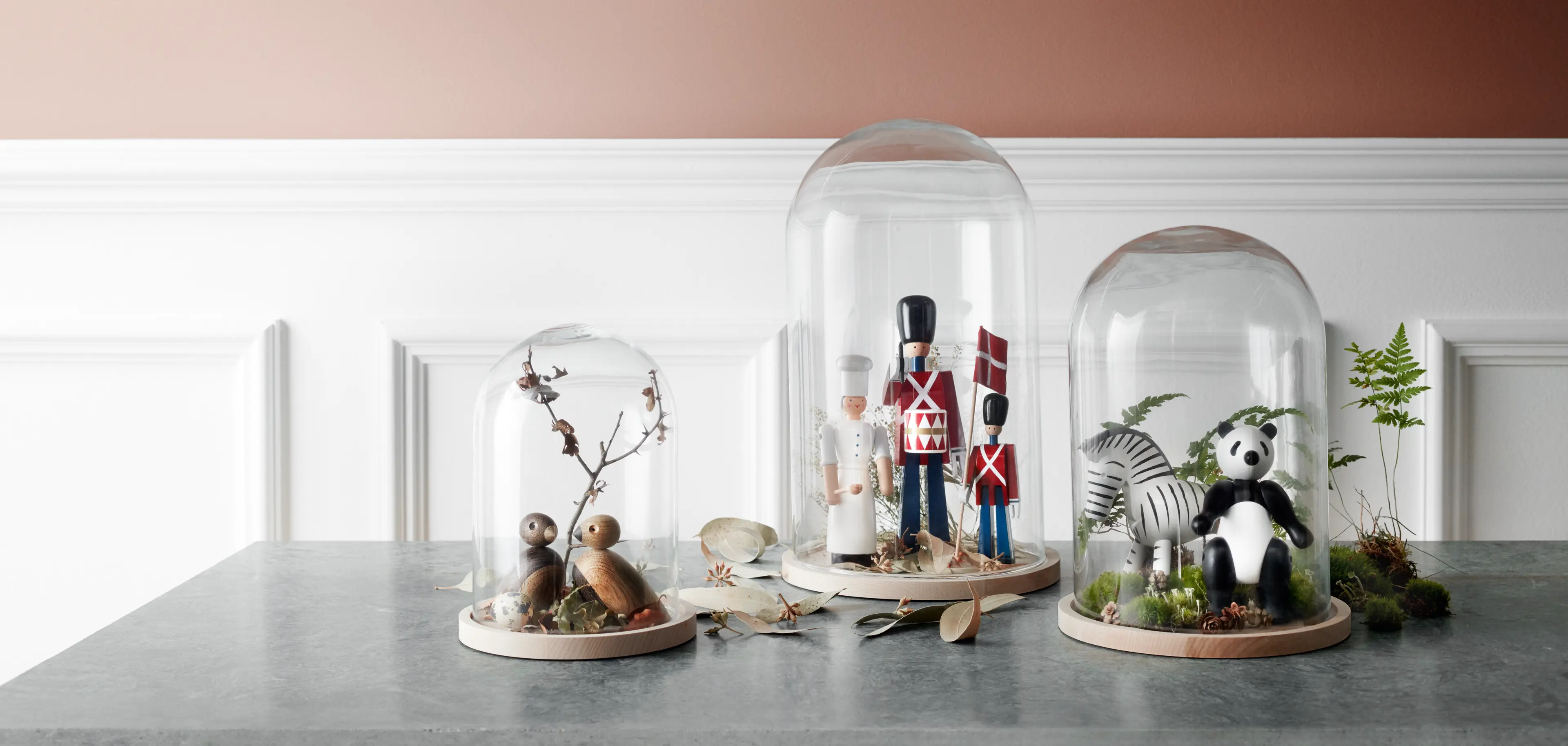 10th, 15th, 20th, 25th, 30th, 40th Anniversary gift. Great design and excellent craftsmanship. Quality gifts from well-known brands, such as Kay Bojesen, Lyngby Porcelæn, Holmegaard, Kähler and many others