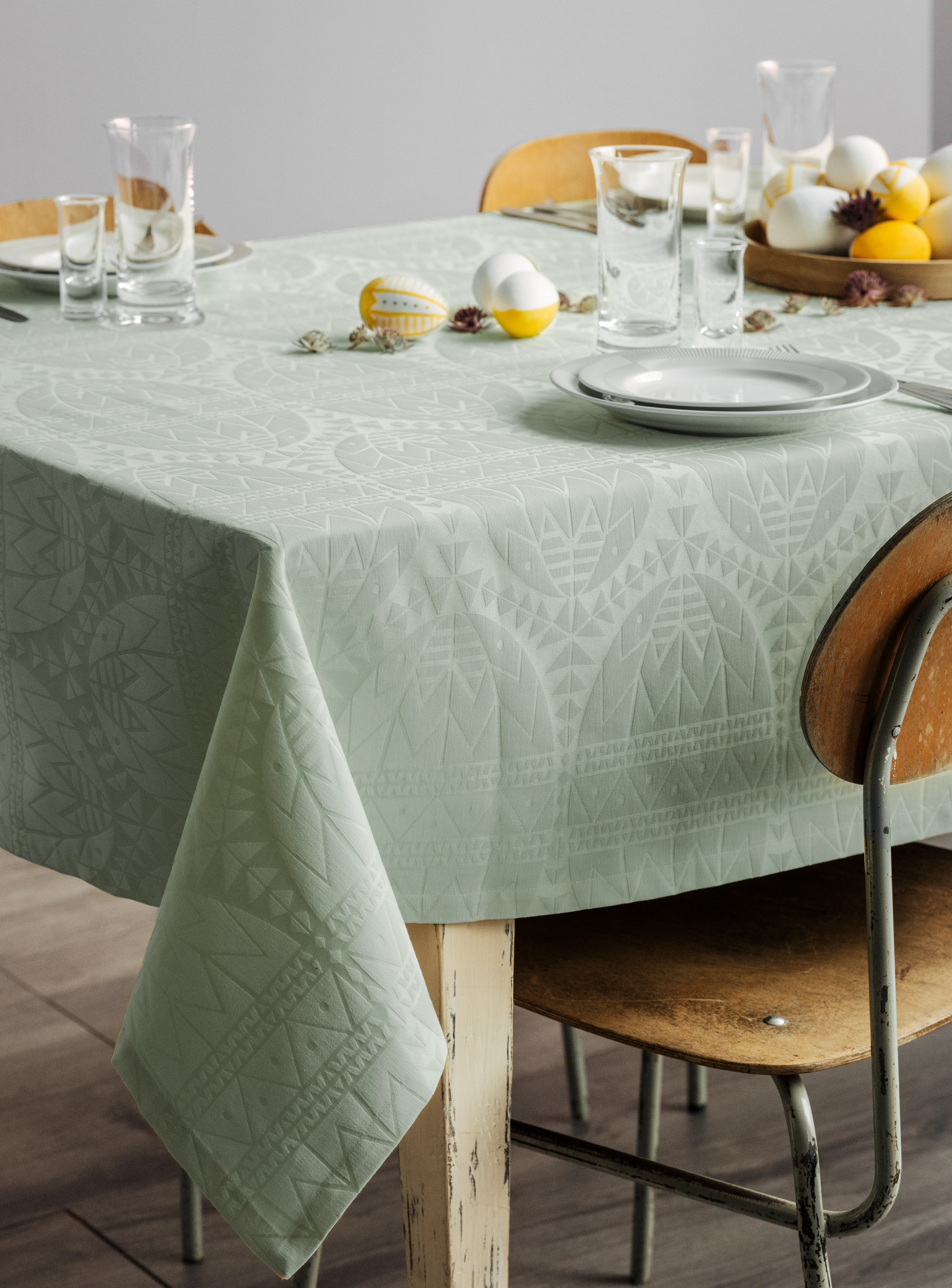 Easter Damask tablecloth 150x320 cm from Rosendahl in Light green color, made of Cotton blend