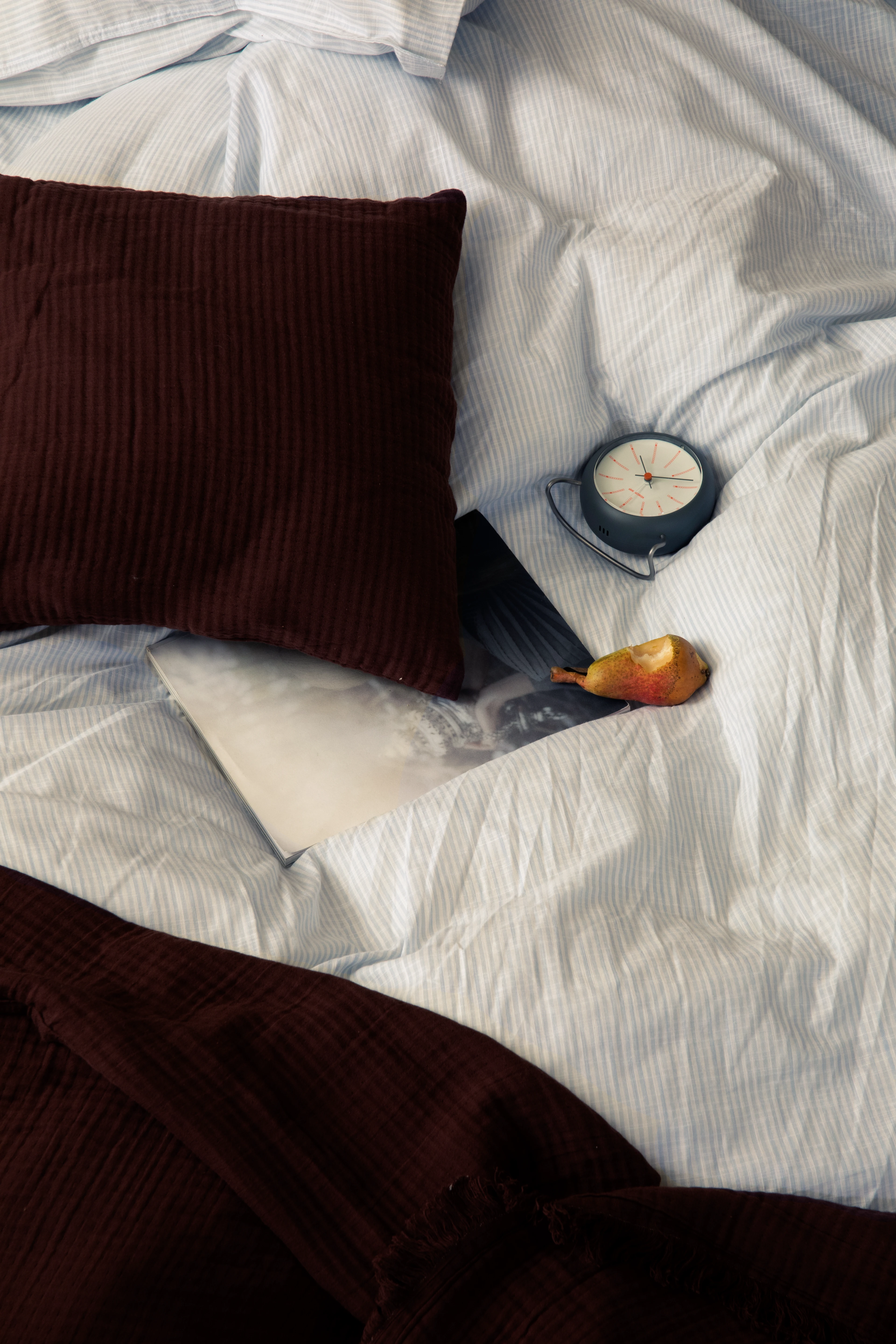 Bed linen 140x200 cm from JUNA in Light blue/White color, made of Cotton