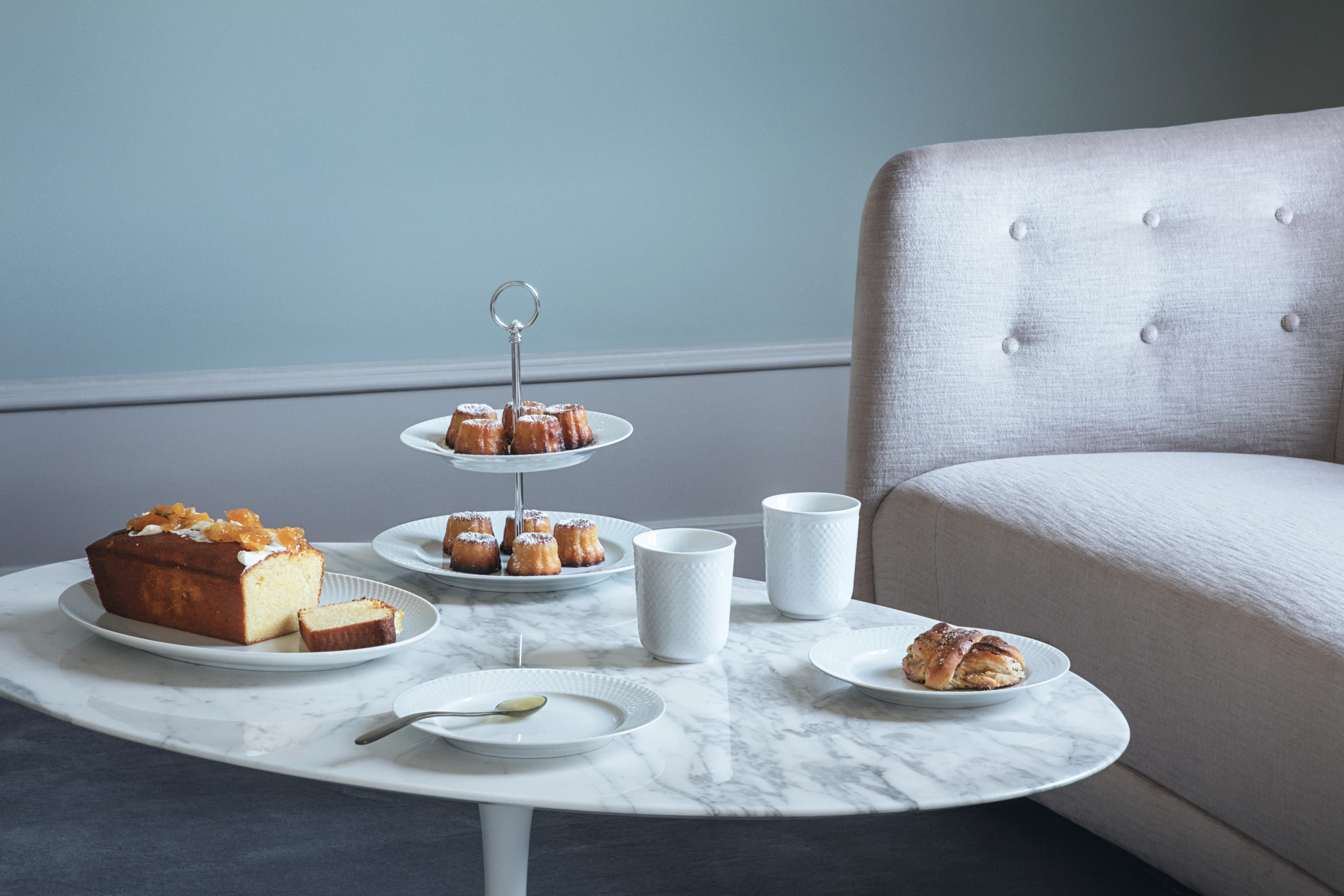 Etagere Ø27 cm von Lyngby Porcelæn in der Farbe Weiss, hergestellt aus Keramik