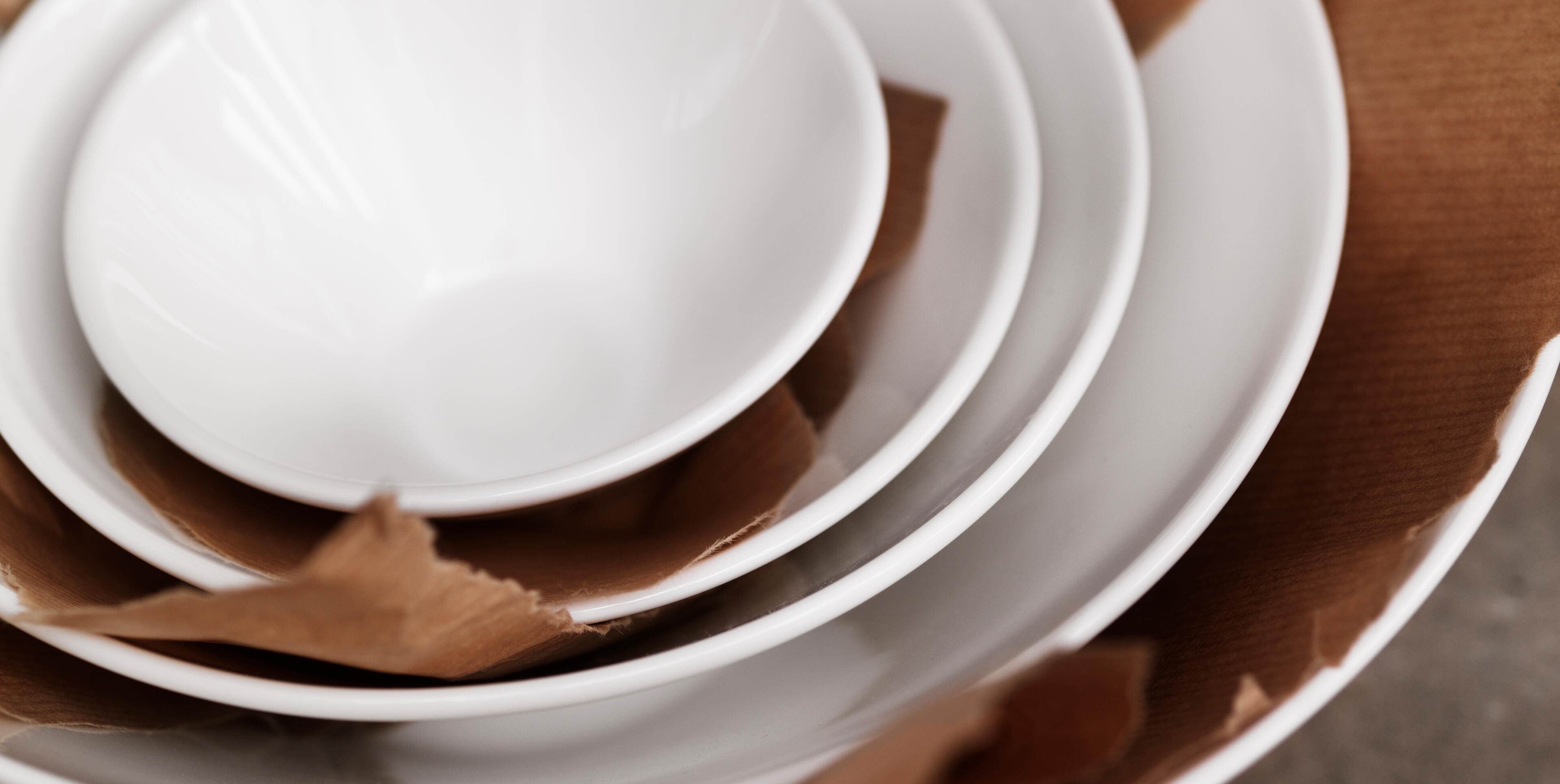  Grand Cru bowls and dishes from Rosendahl.