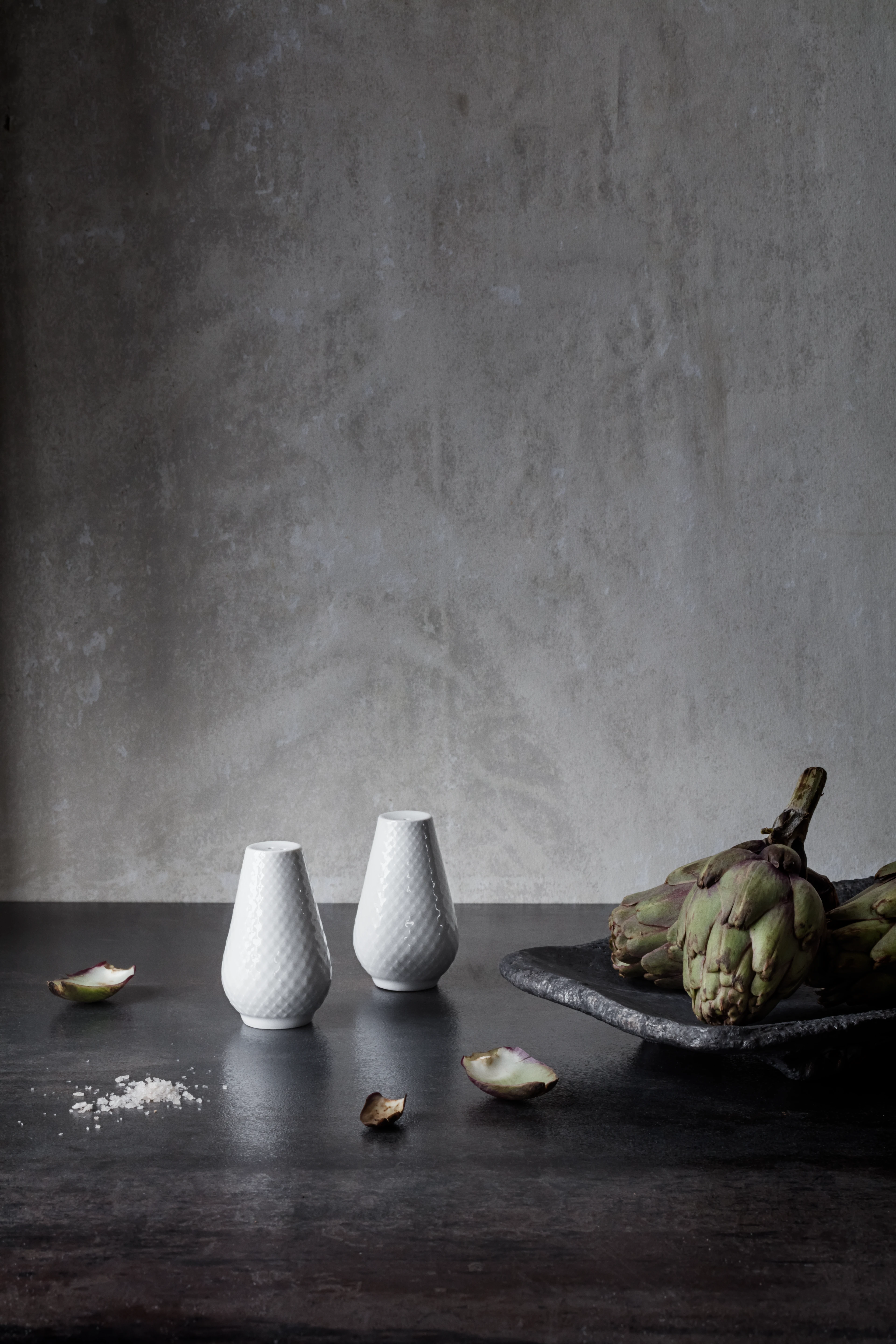 Salt- och pepparset H7 cm 1 set från Lyngby Porcelæn i färgen Vit, tillverkad av Keramik