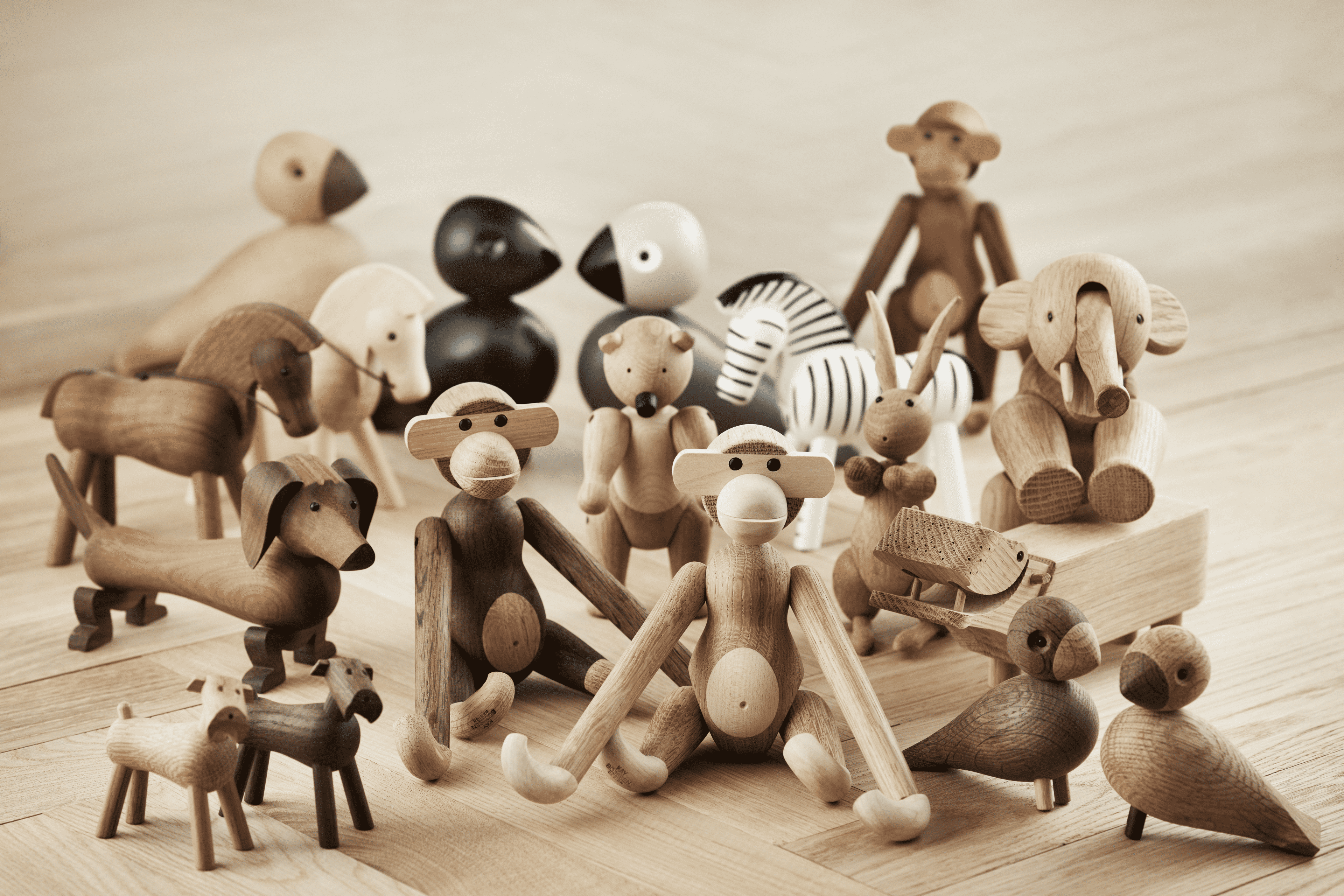 【KAY BOJESEN】Monkey Small スモークドオーク 正規品 Kay Bojesen Monkey small in Oak/Smoked oak
