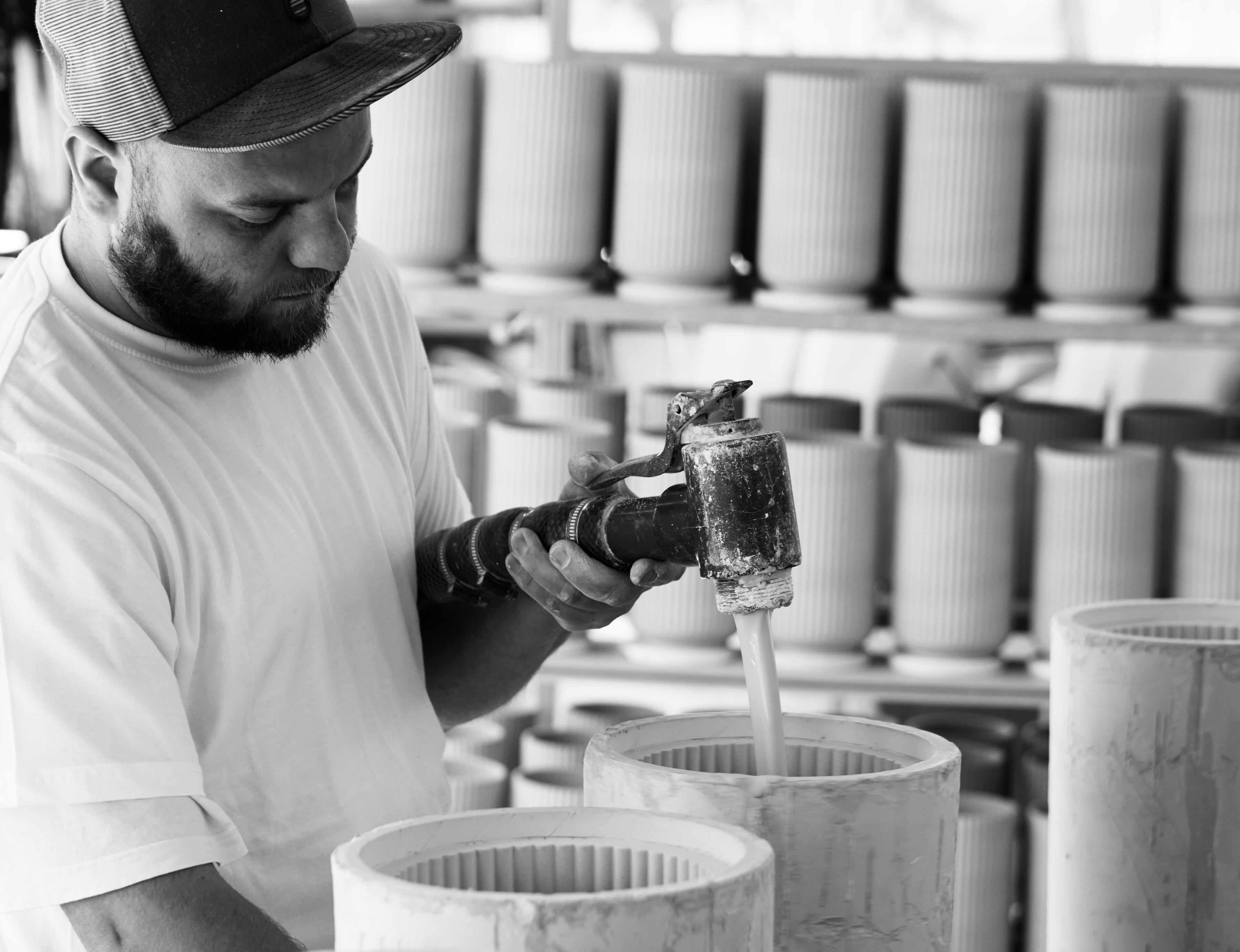 Vase production, Lyngby, Lyngby Porcelæn