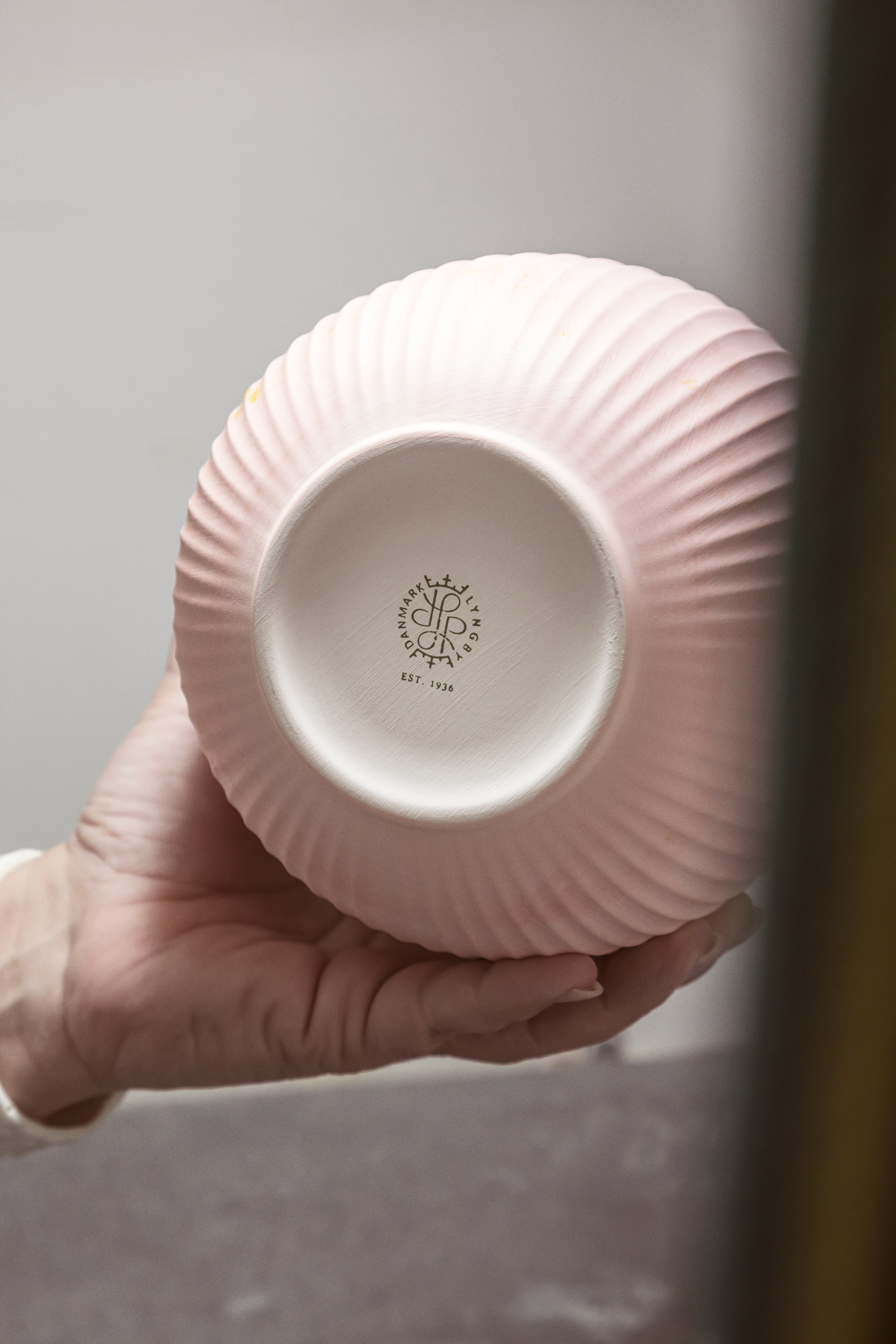 Vase with logo, Curve, Lyngby Porcelain