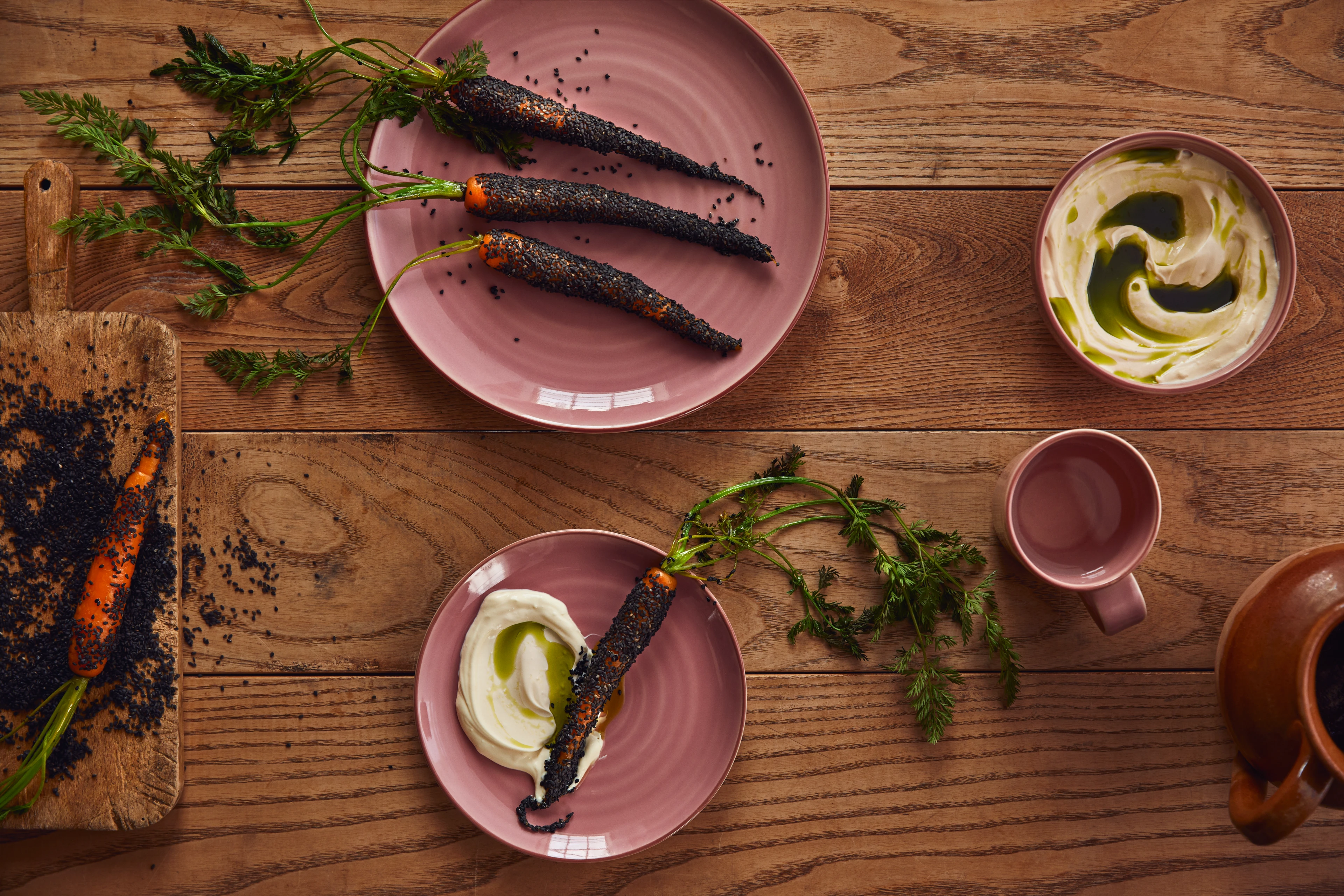 Plate Ø19 cm from Kähler  in Apple rose color, made of Ceramics