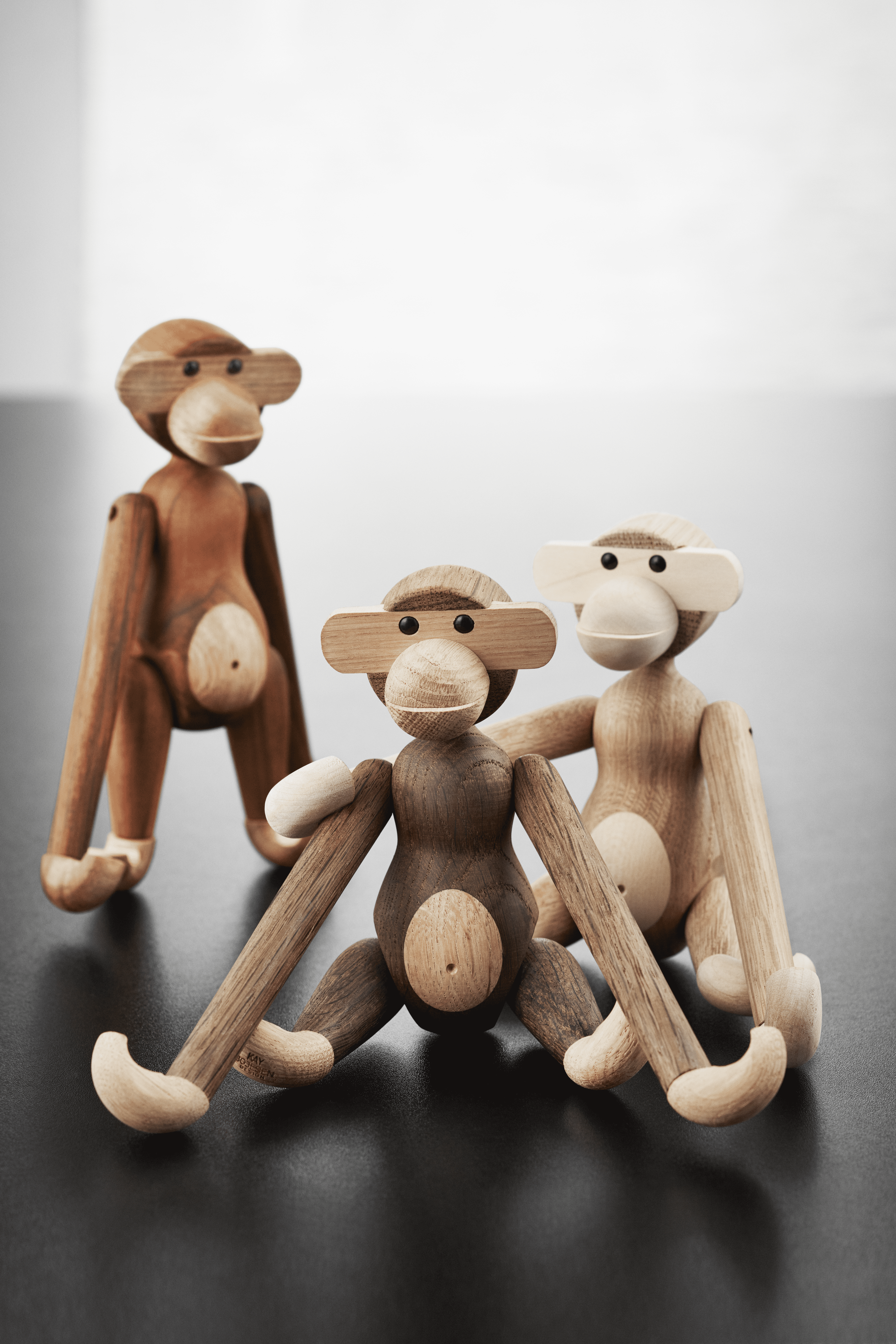 【KAY BOJESEN】Monkey Small スモークドオーク 正規品 Kay Bojesen Monkey small in Oak/Smoked oak