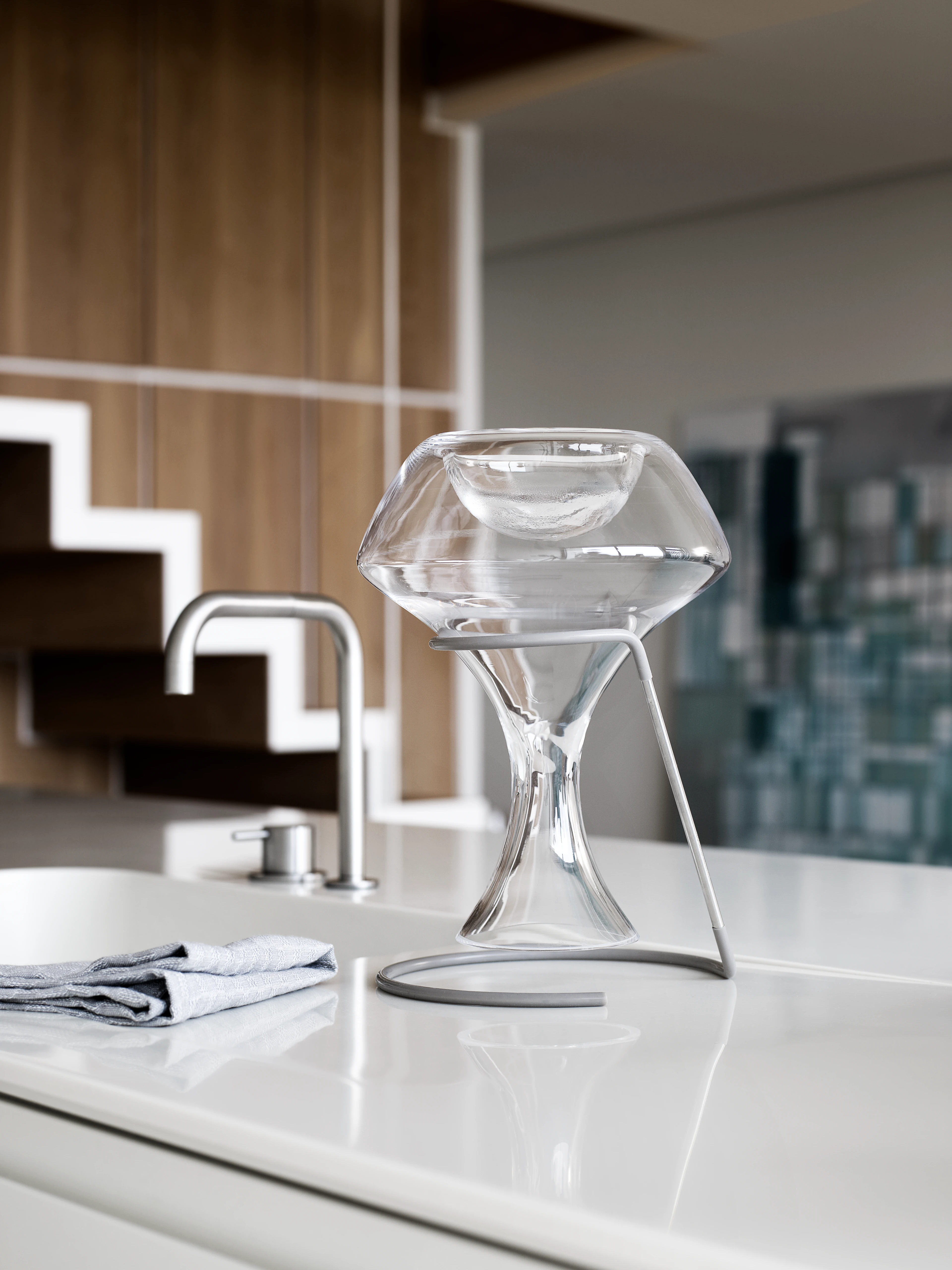 Carafe holder from Holmegaard in Grey color, made of Metal