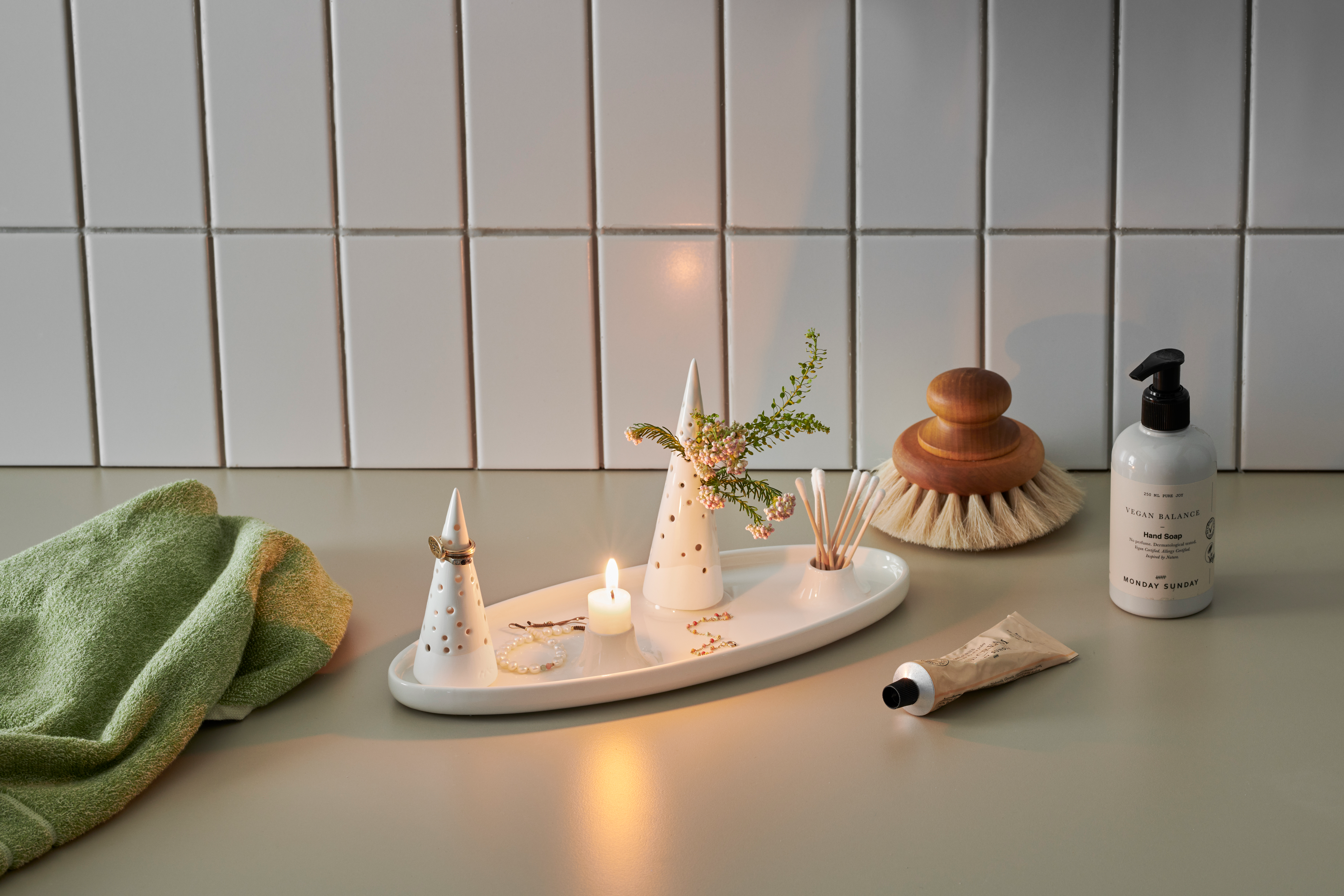 Kähler Nobili Oval advent candle holder 33x13 olive green