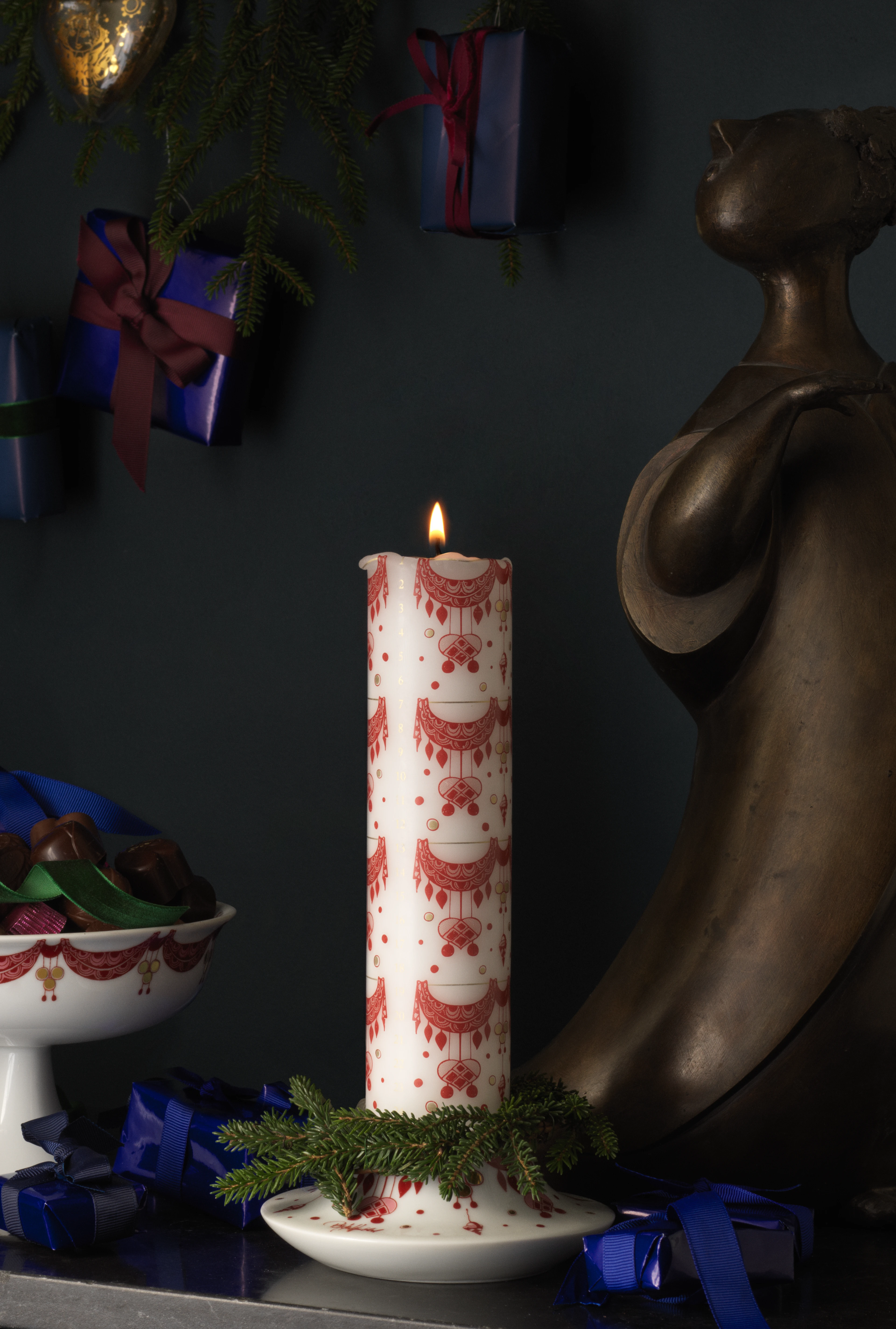 Advent Candle Ø5 cm from Bjørn Wiinblad in Red color, made of Paraffin