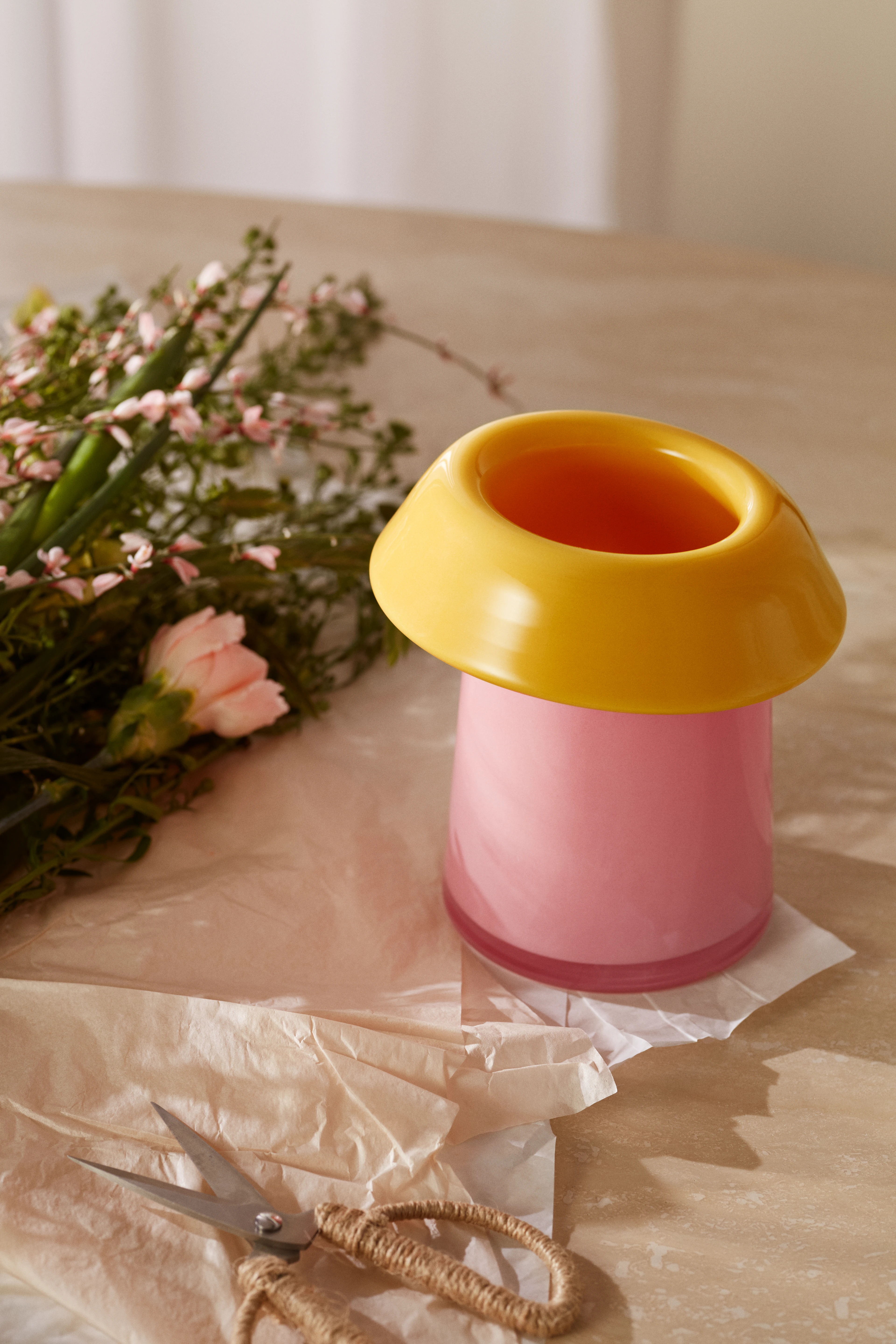 Vase H16.5 cm fra Holmegaard i farven Pink/Orange, lavet af Glas