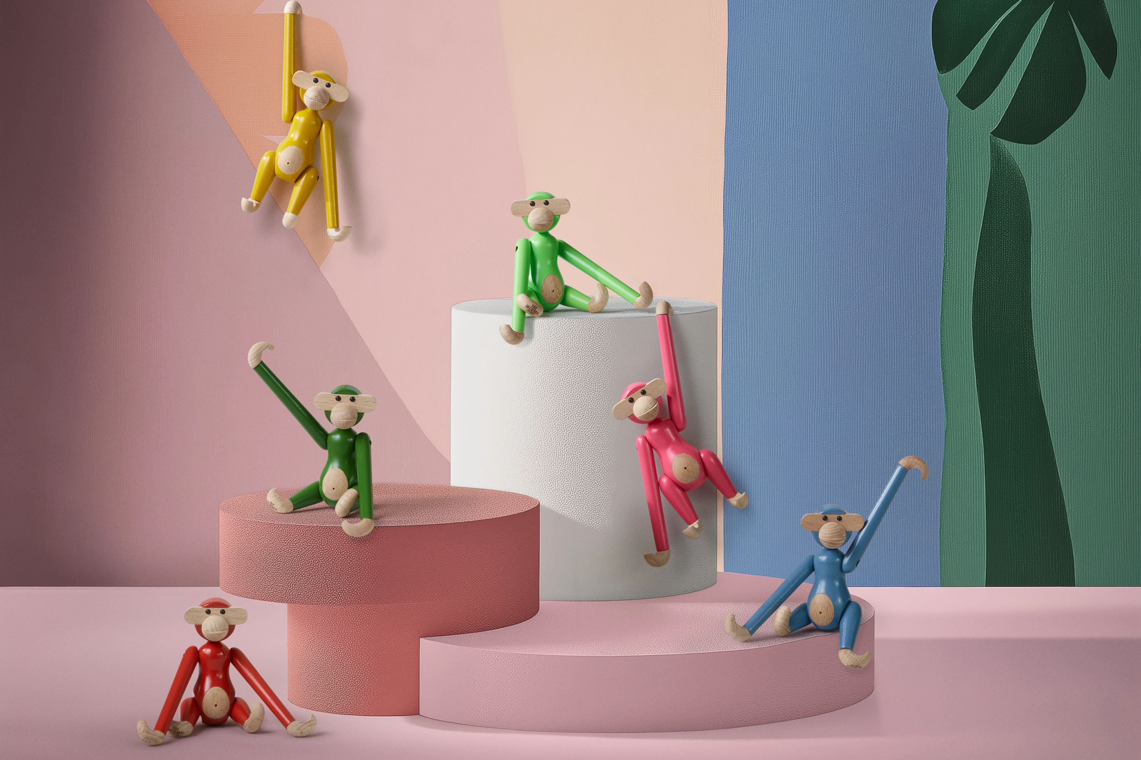 Monkey mini from Kay Bojesen in Light green color, made of Wood