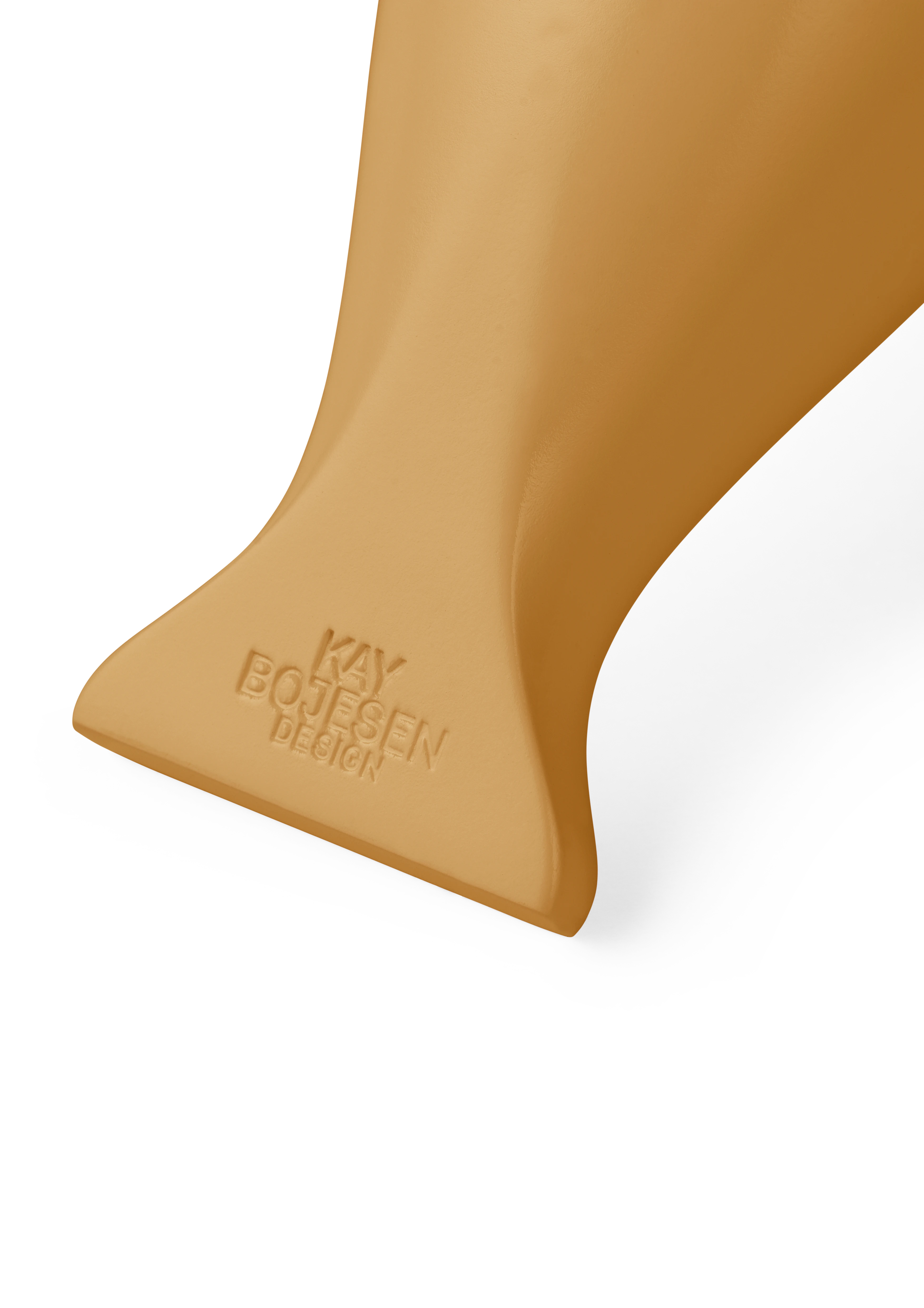 You & Me Turturduvor H9 cm 1 set från Kay Bojesen i färgen Mörkockra, tillverkad av Trä