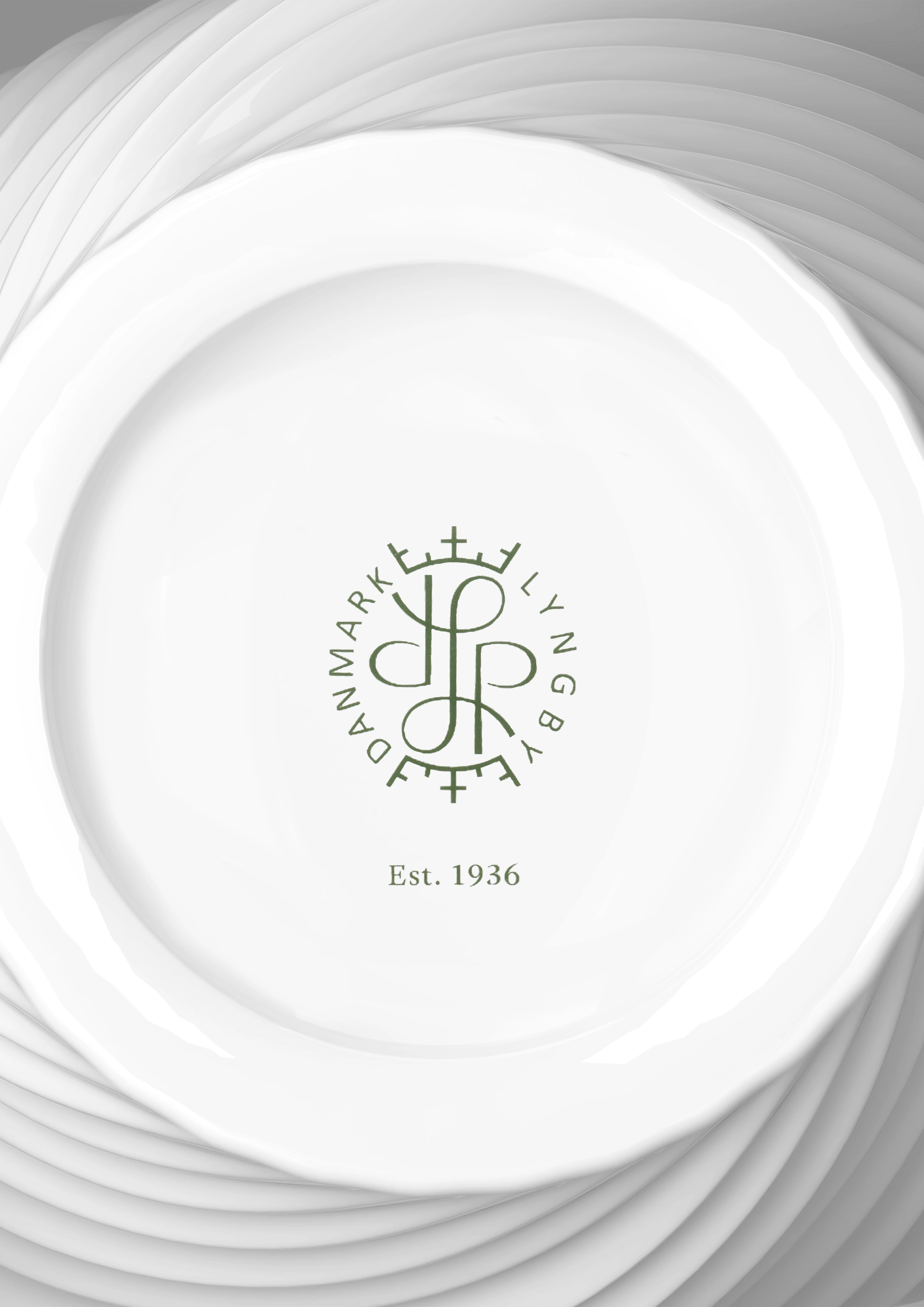 Vas H18 cm från Lyngby Porcelæn i färgen Vit, tillverkad av Keramik