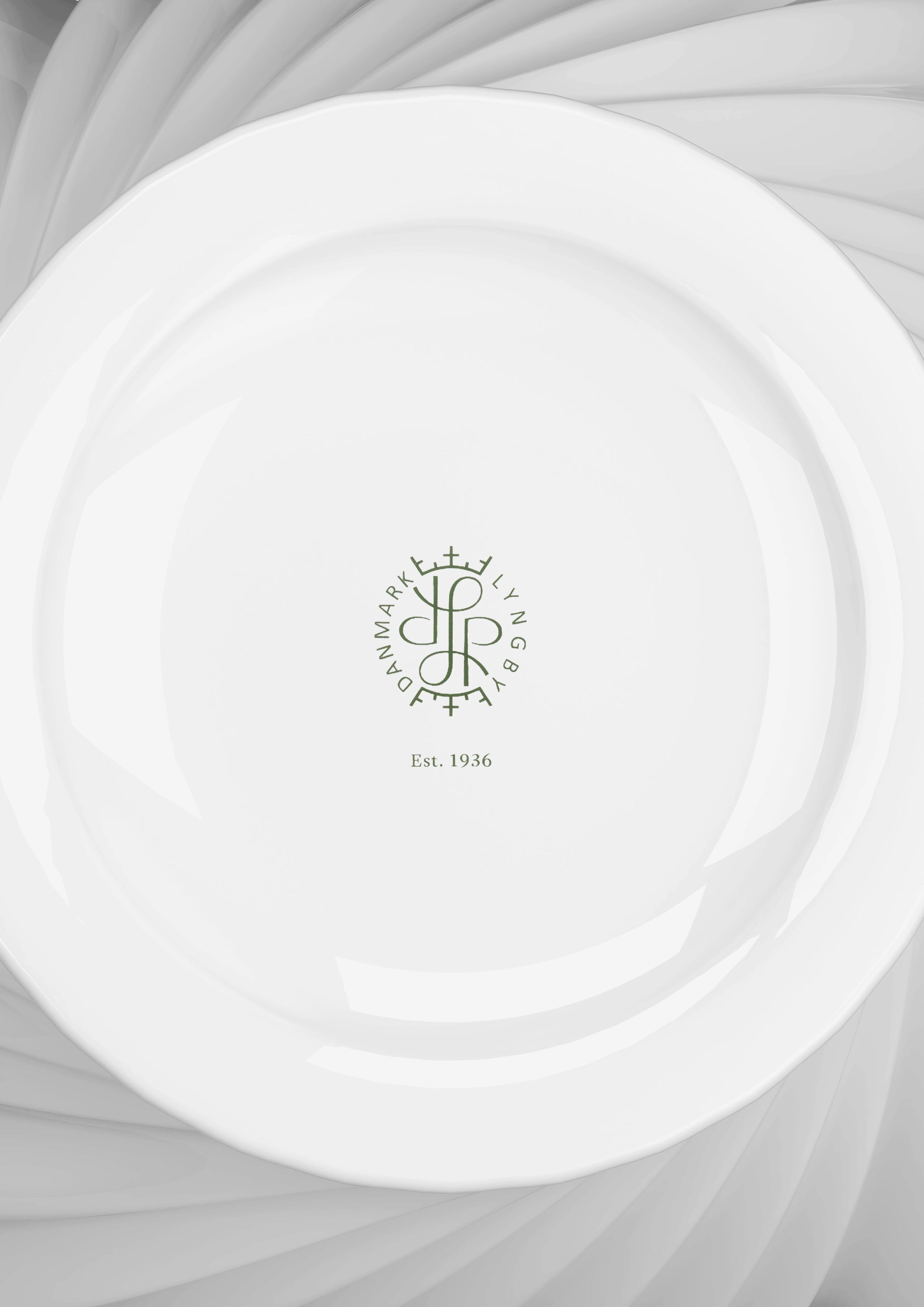 Vas H25 cm från Lyngby Porcelæn i färgen Vit, tillverkad av Keramik