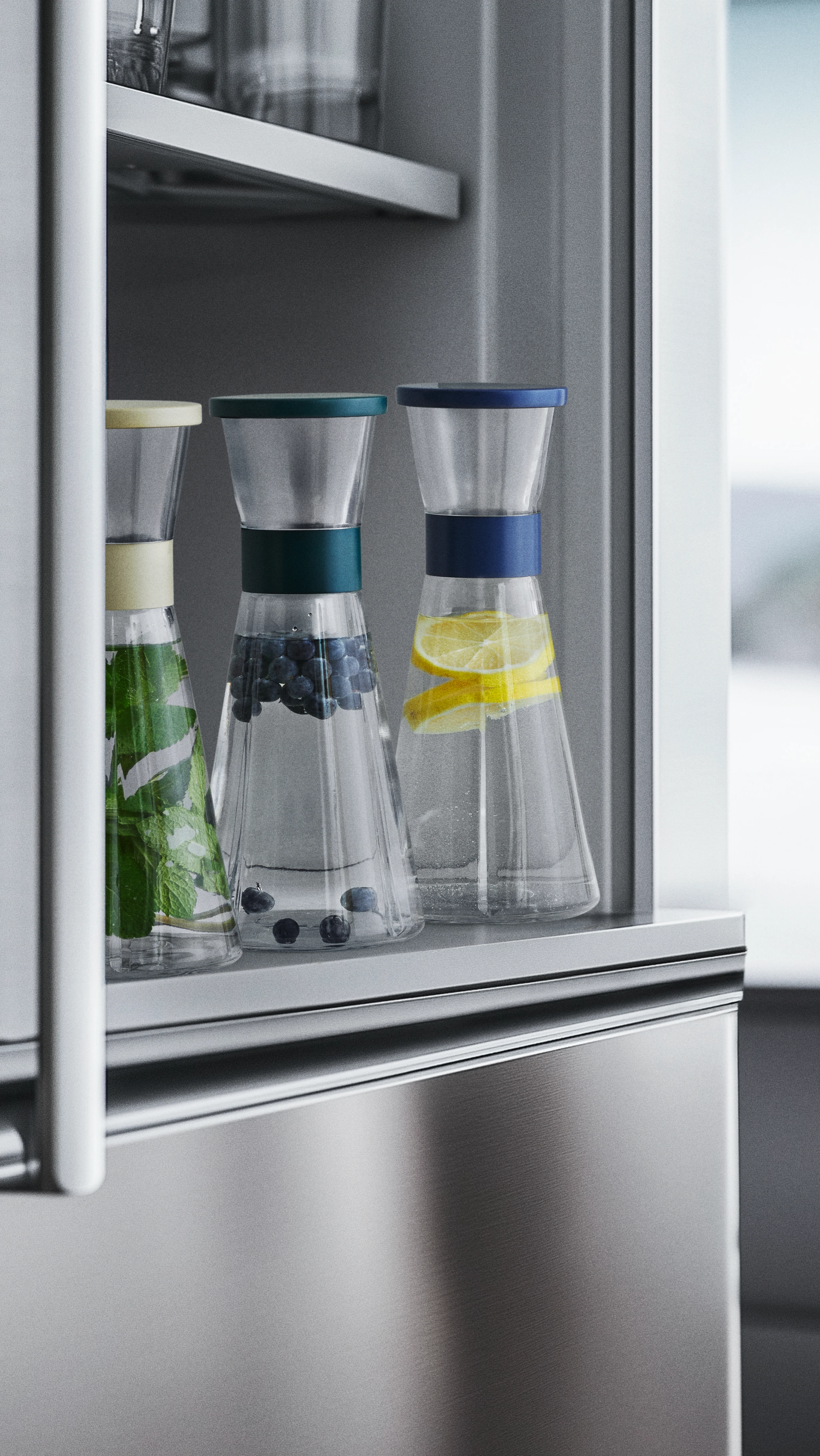 Vattenkaraff 90 cl från Rosendahl i färgen Forest Green, tillverkad av Glas