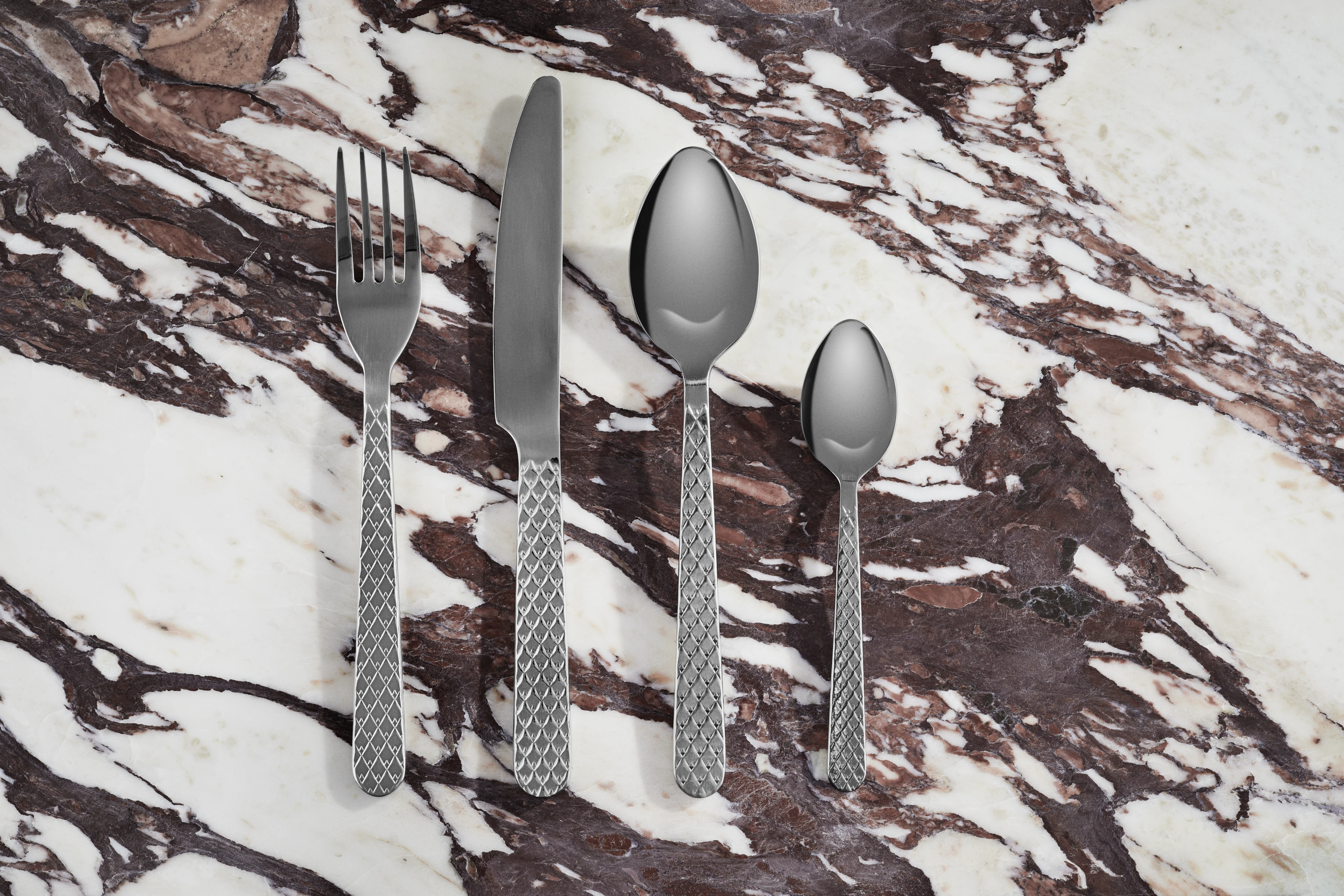 Cutlery set 16 pcs. from Lyngby Porcelæn in Steel color, made of Metal