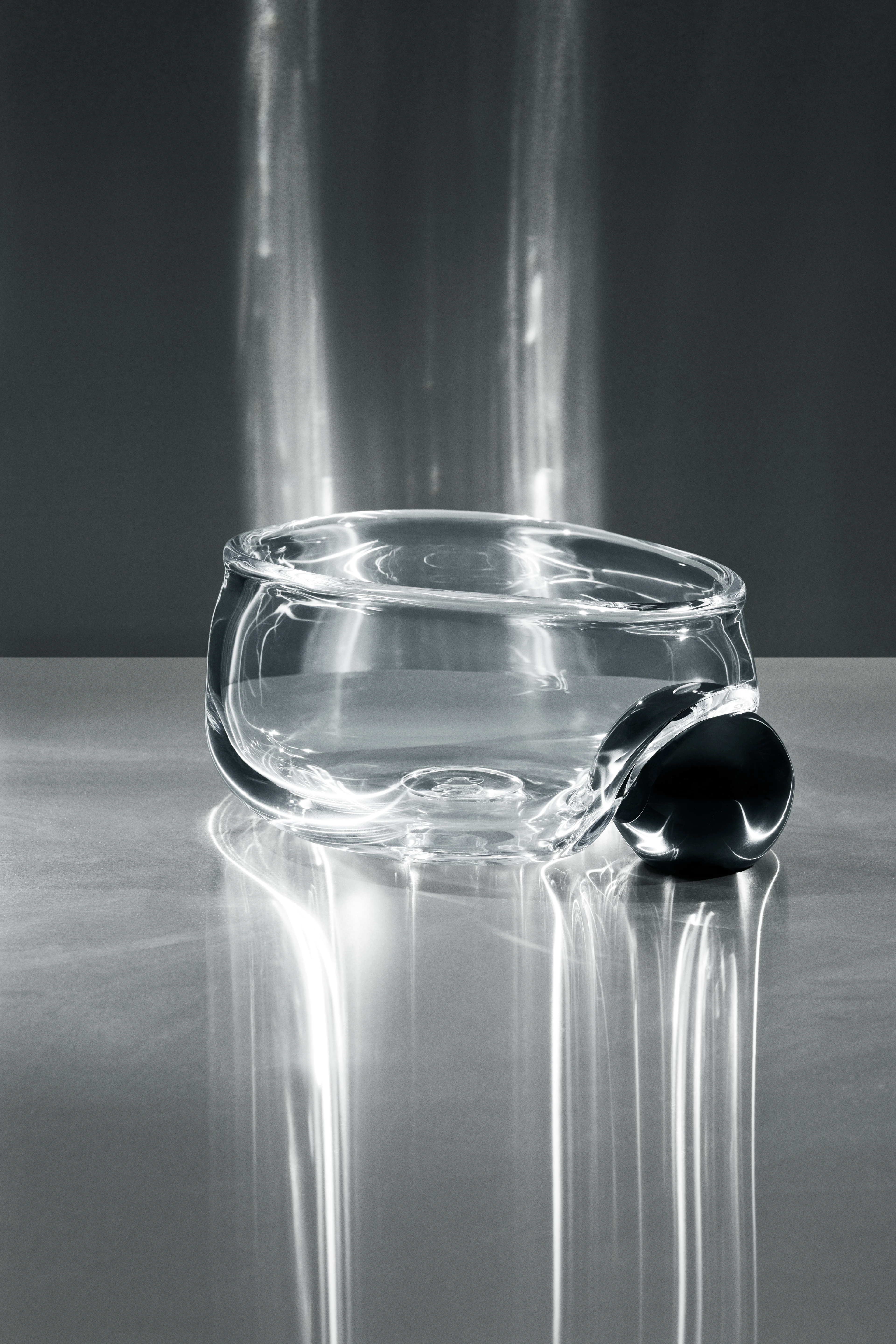 Bowl Ø28 cm from Holmegaard in Clear color, made of Glass