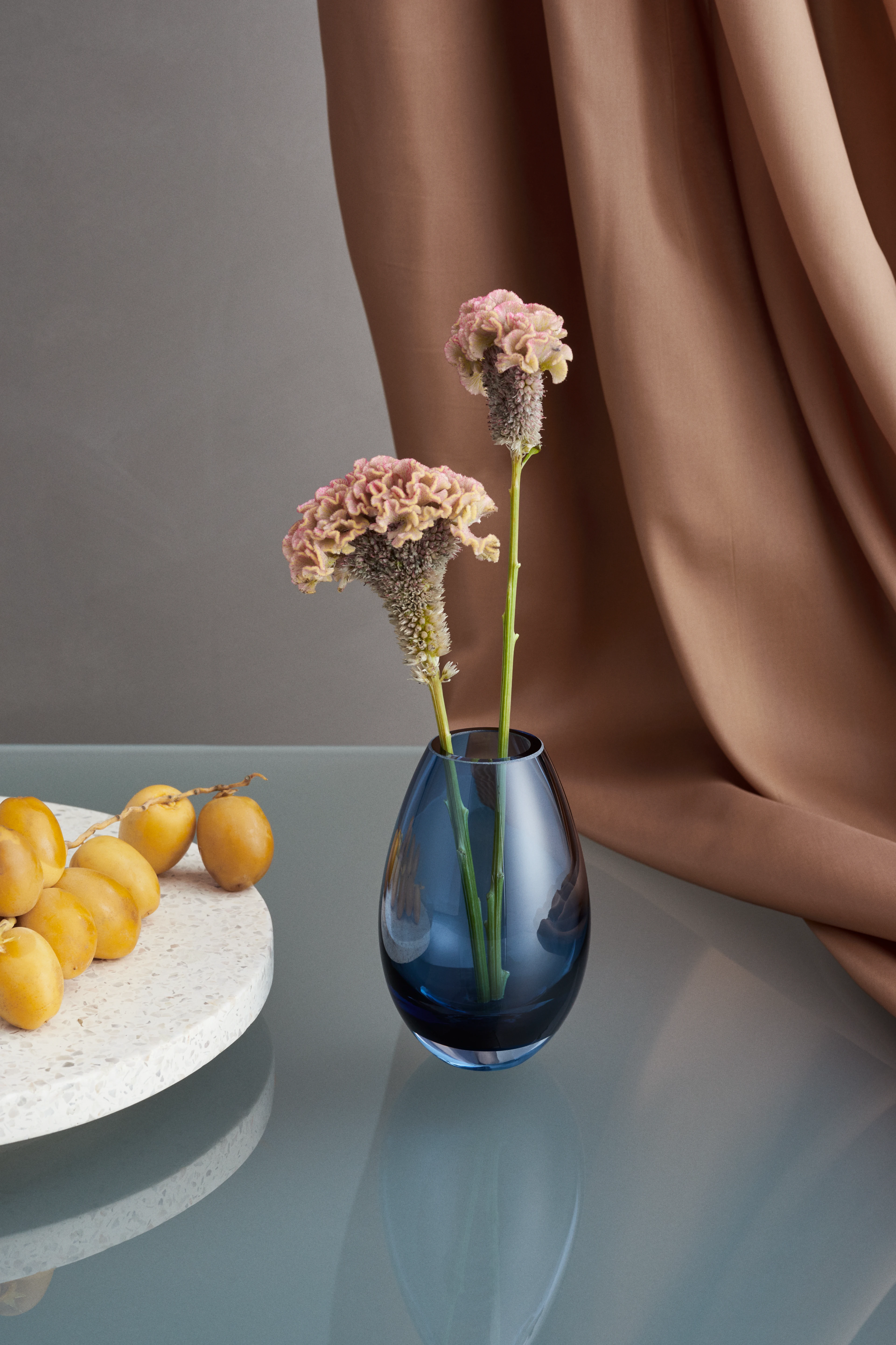 Vase H11.5 cm from Holmegaard in Dark blue color, made of Glass