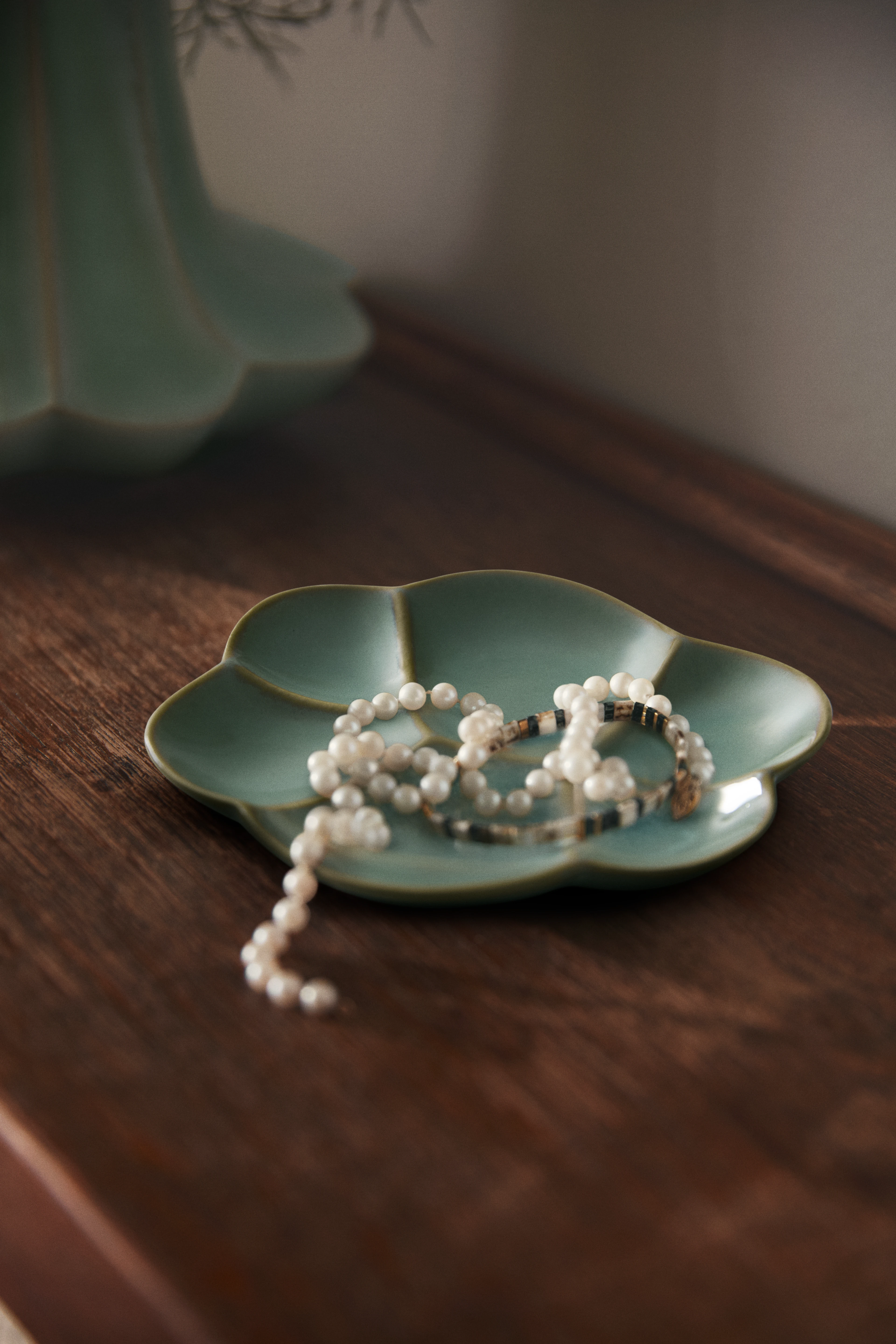 Dish small from Kähler  in Green color, made of Ceramics