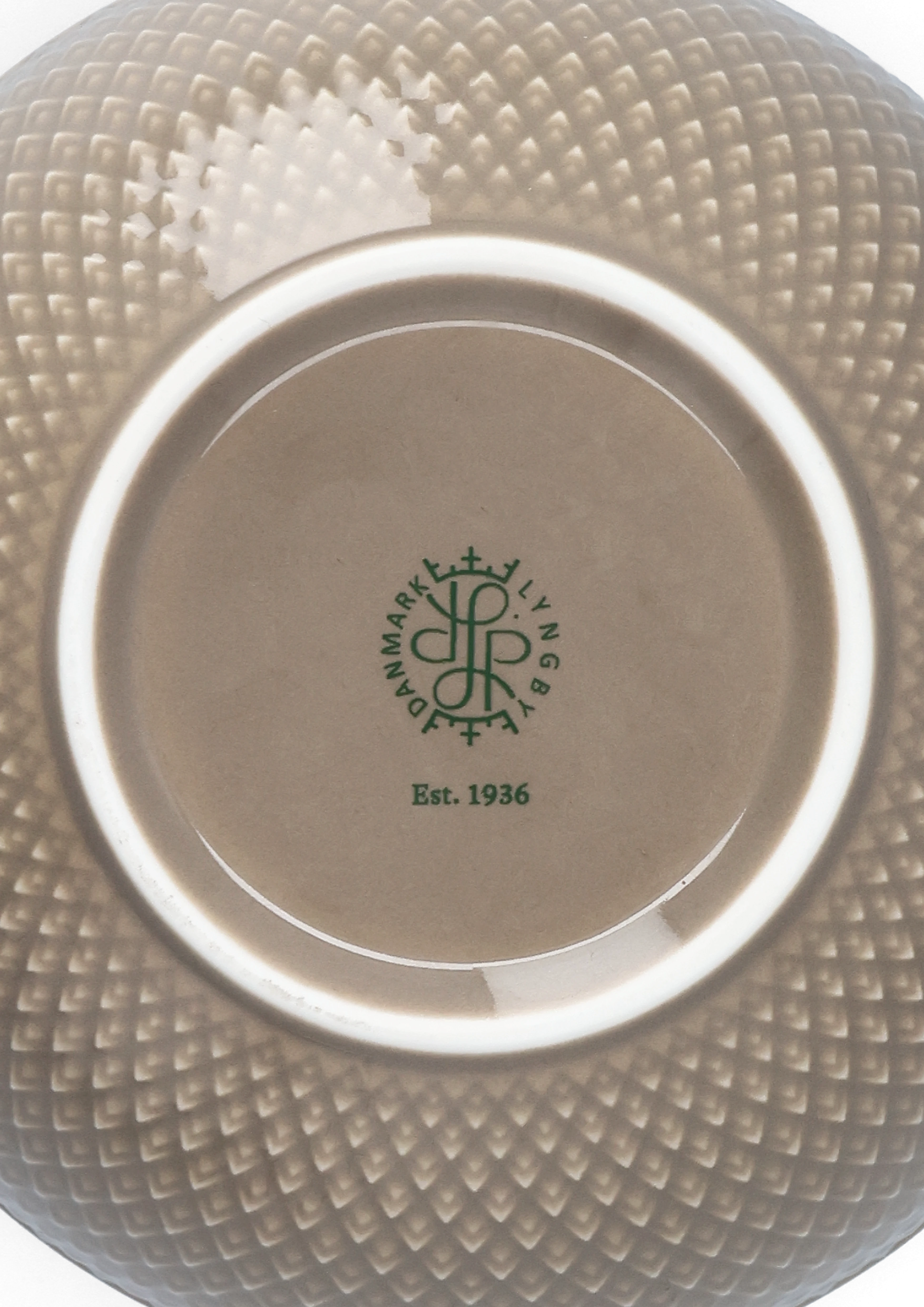 Skål Ø13 cm från Lyngby Porcelæn i färgen Clay, tillverkad av Keramik