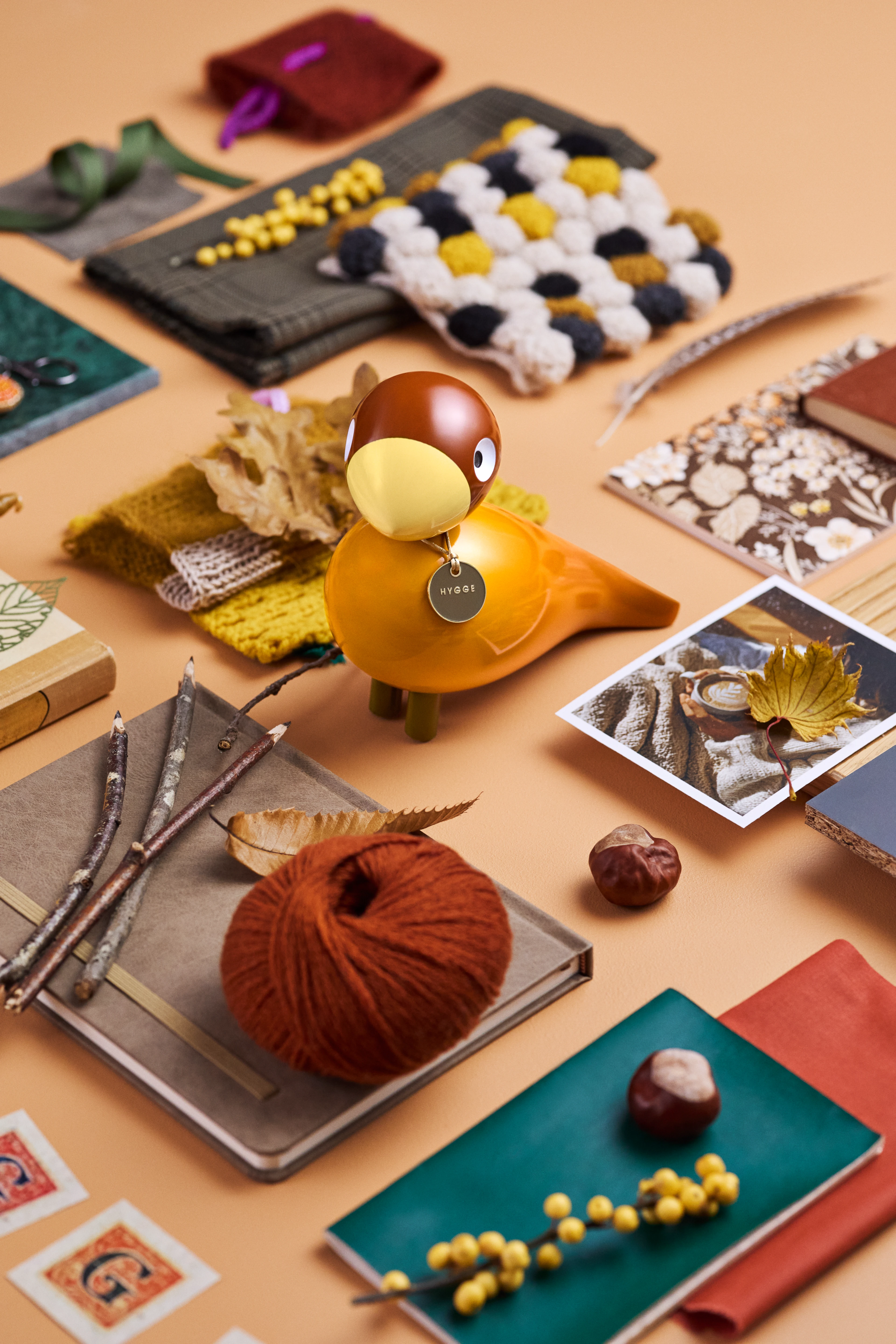 Cosy Story Bird H15.5 cm from Kay Bojesen in Orange color, made of Wood