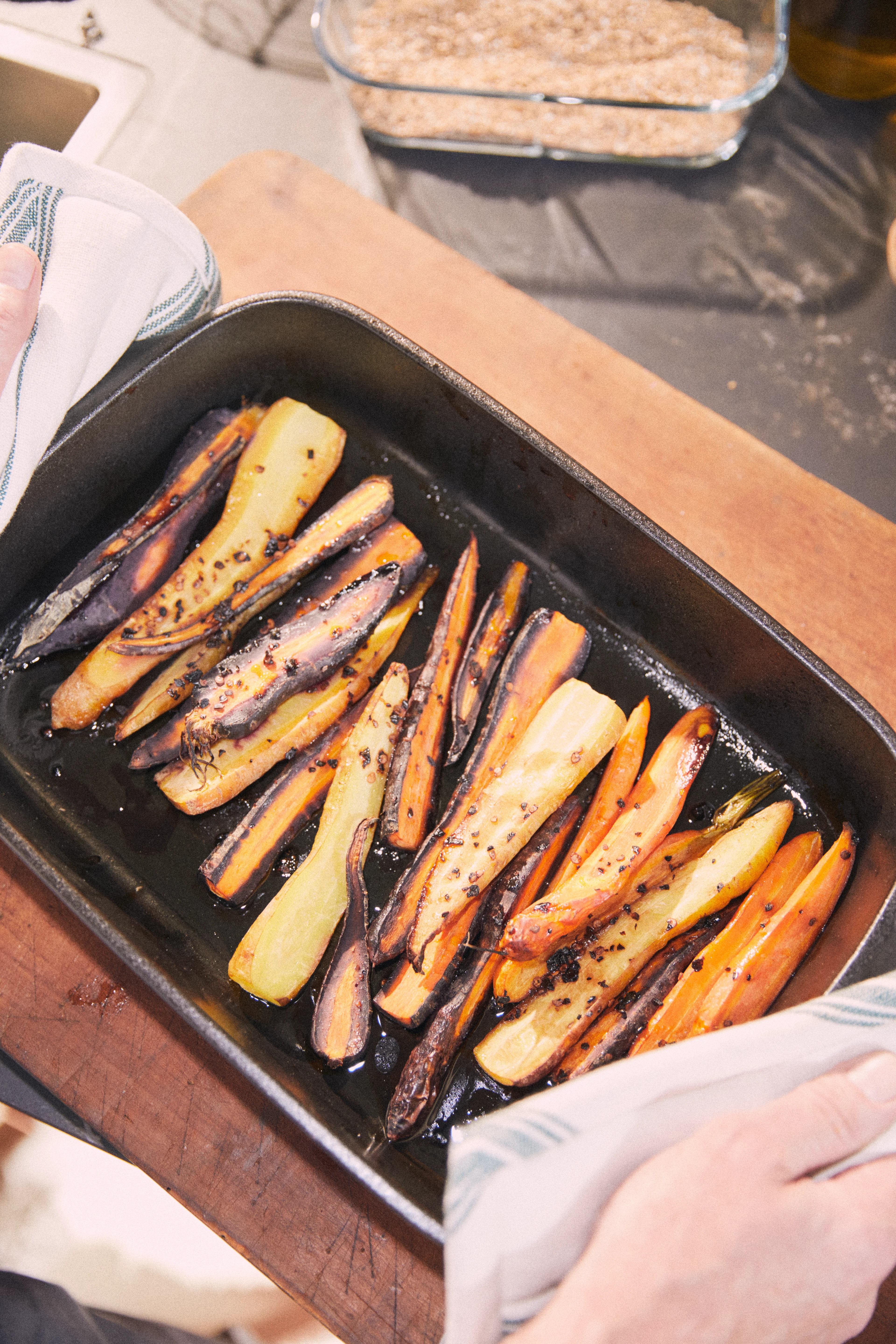 Cook with love Ovnsfast fat 34x21.5 cm fra Rosendahl i fargen Grå, laget av Keramikk