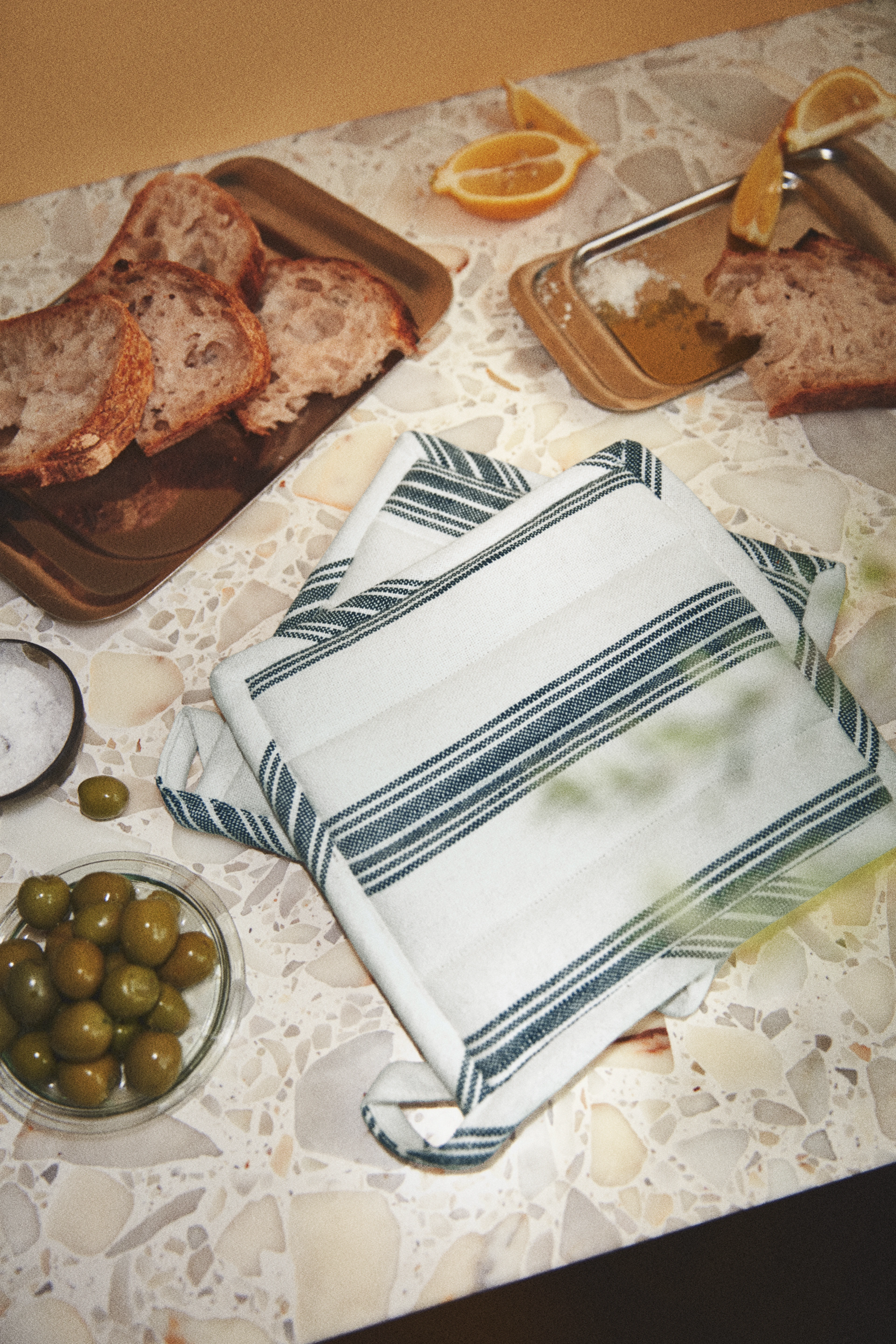 Garn Pot holder 22x22 cm 2 pcs. from Rosendahl in Dark green color, made of Cotton blend