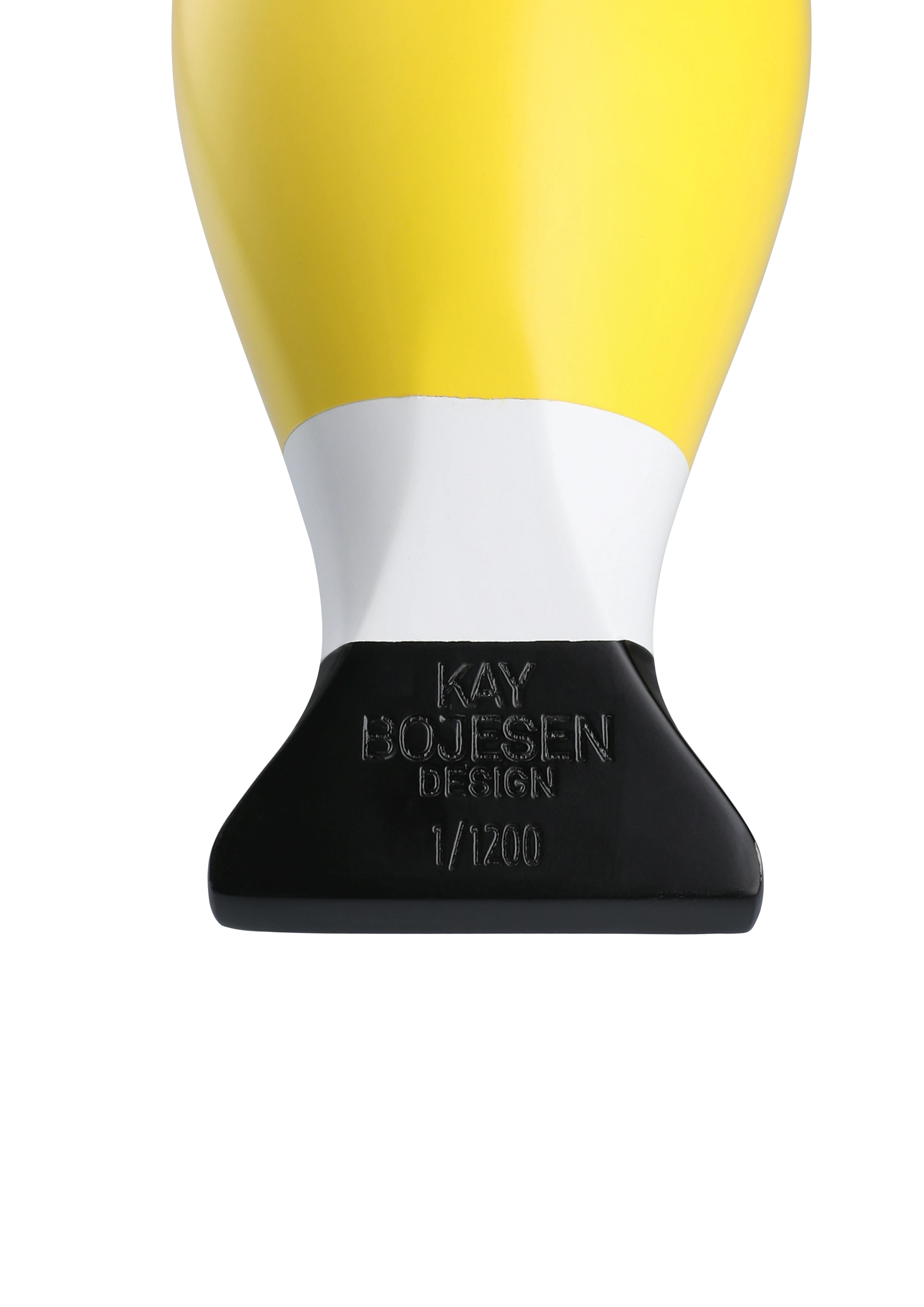 Kay Bojesen x Leif Sylvester Rødben H20 cm fra Kay Bojesen i fargen Redlegs, laget av Tre