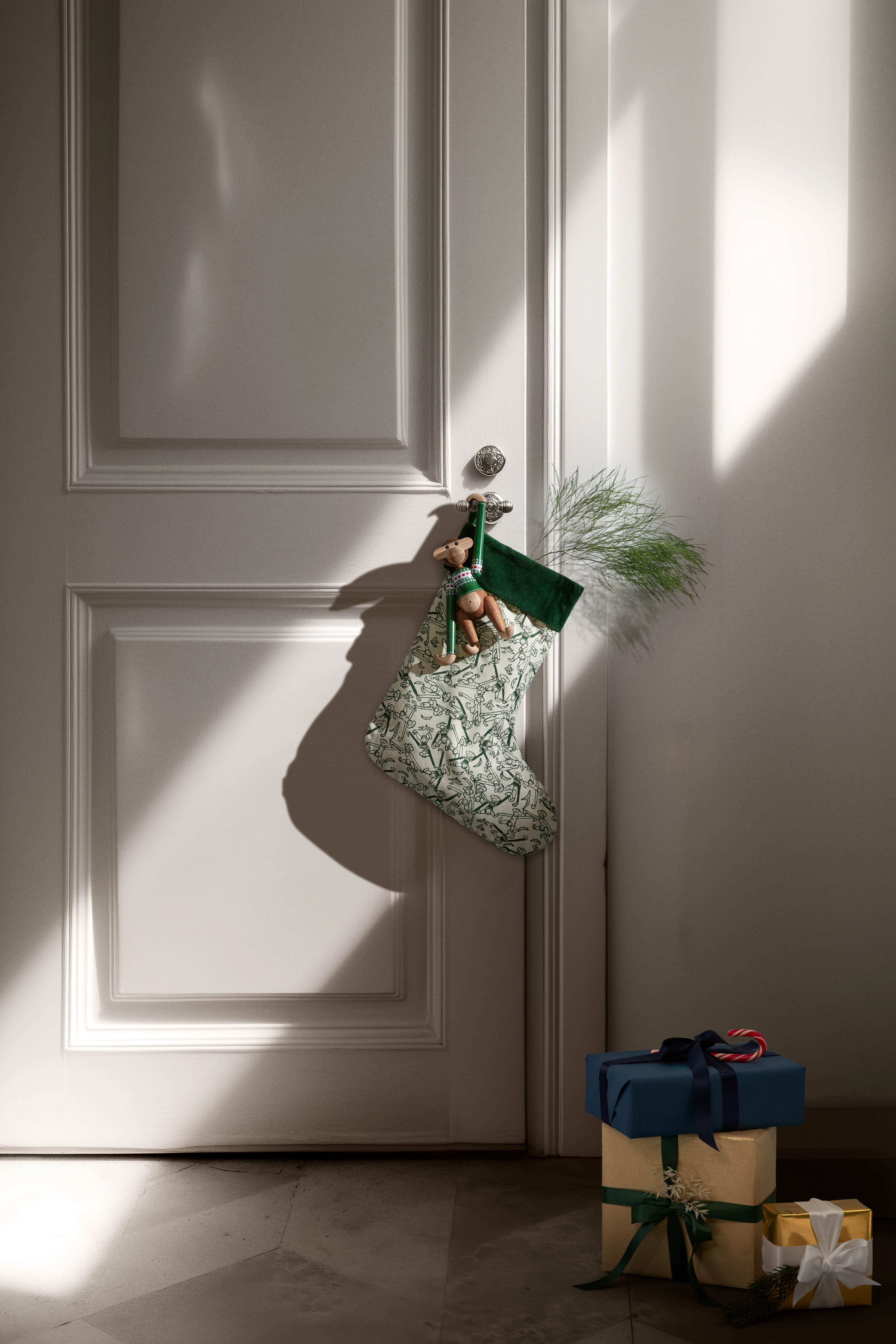 Kay Weihnachtssocke 2025 von Kay Bojesen in der Farbe Grün, hergestellt aus Baumwollmischung