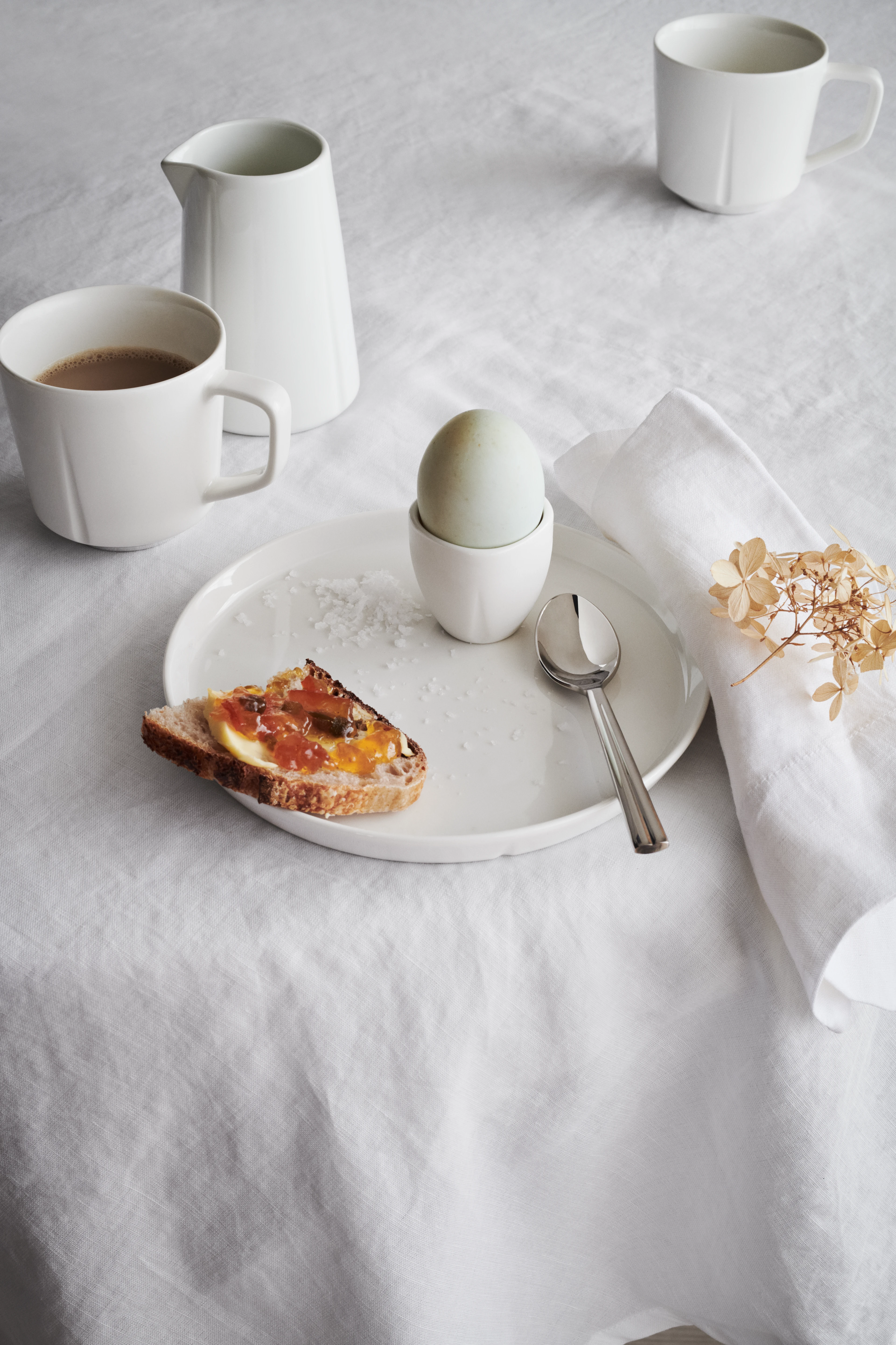 Mug 30 cl 4 pcs. from Rosendahl in White color, made of Ceramics