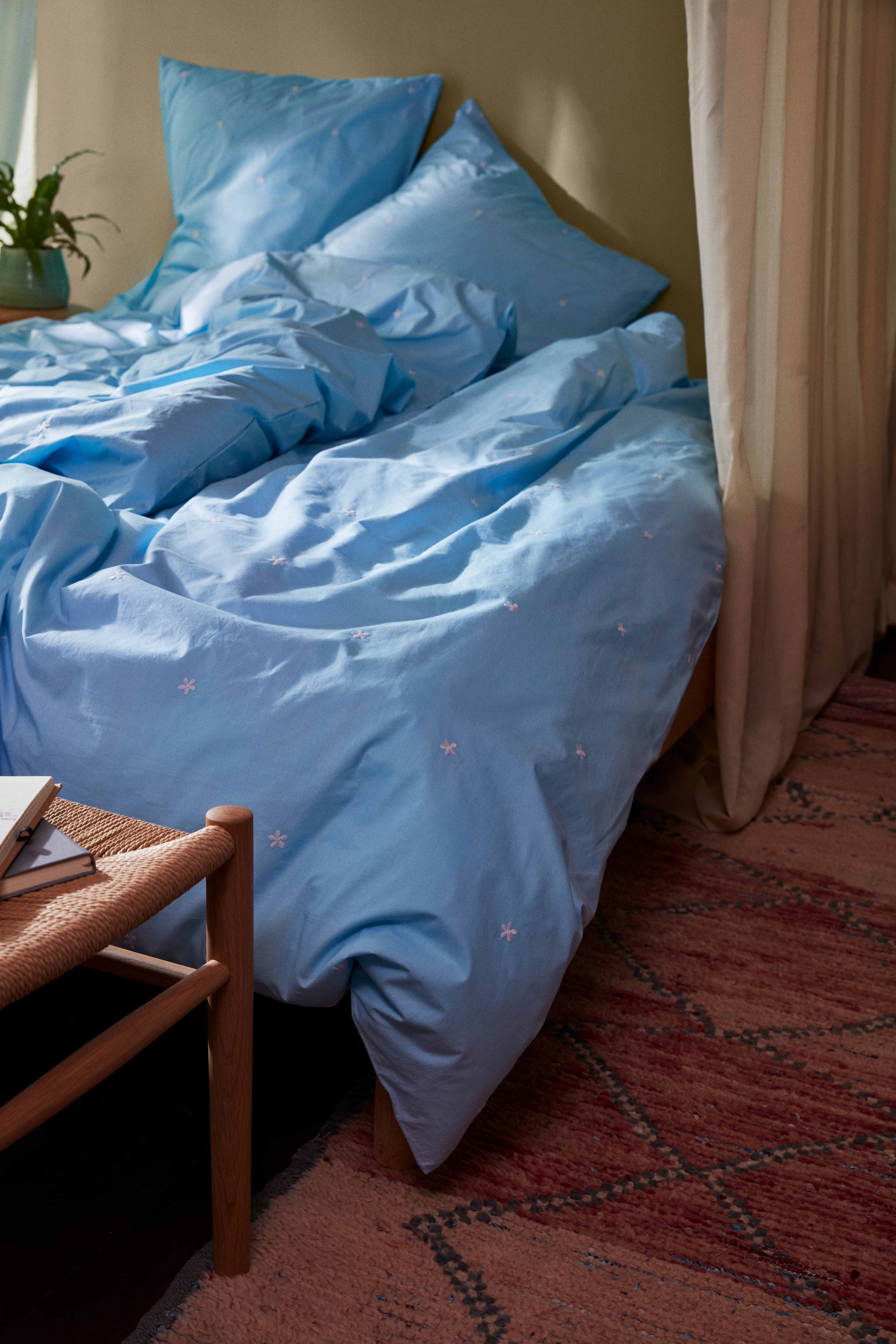 Bed linen 140x200 cm from JUNA in Light blue color, made of Cotton