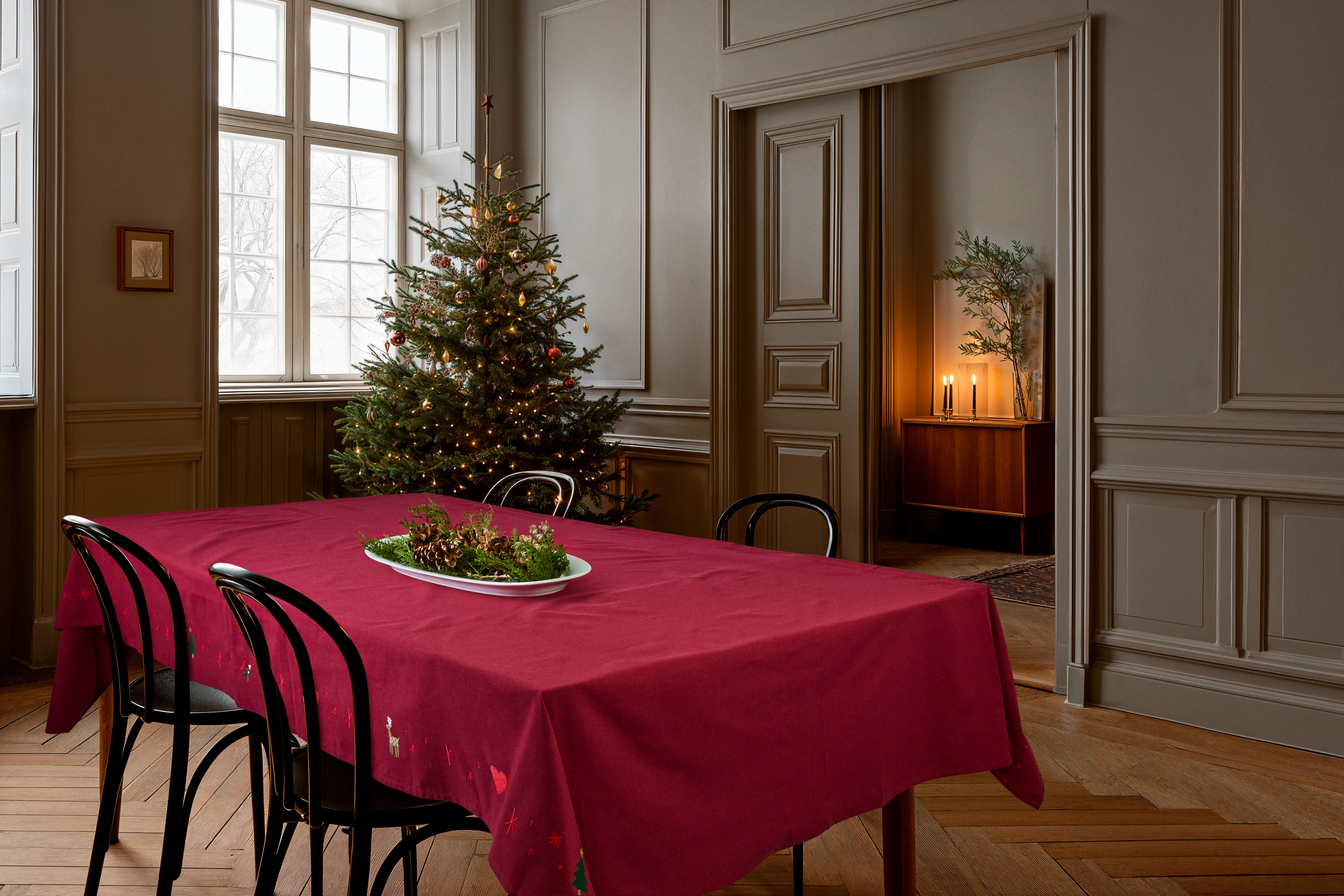 Duk 150x320 cm från JUNA i färgen Röd, tillverkad av Bomullsblandning