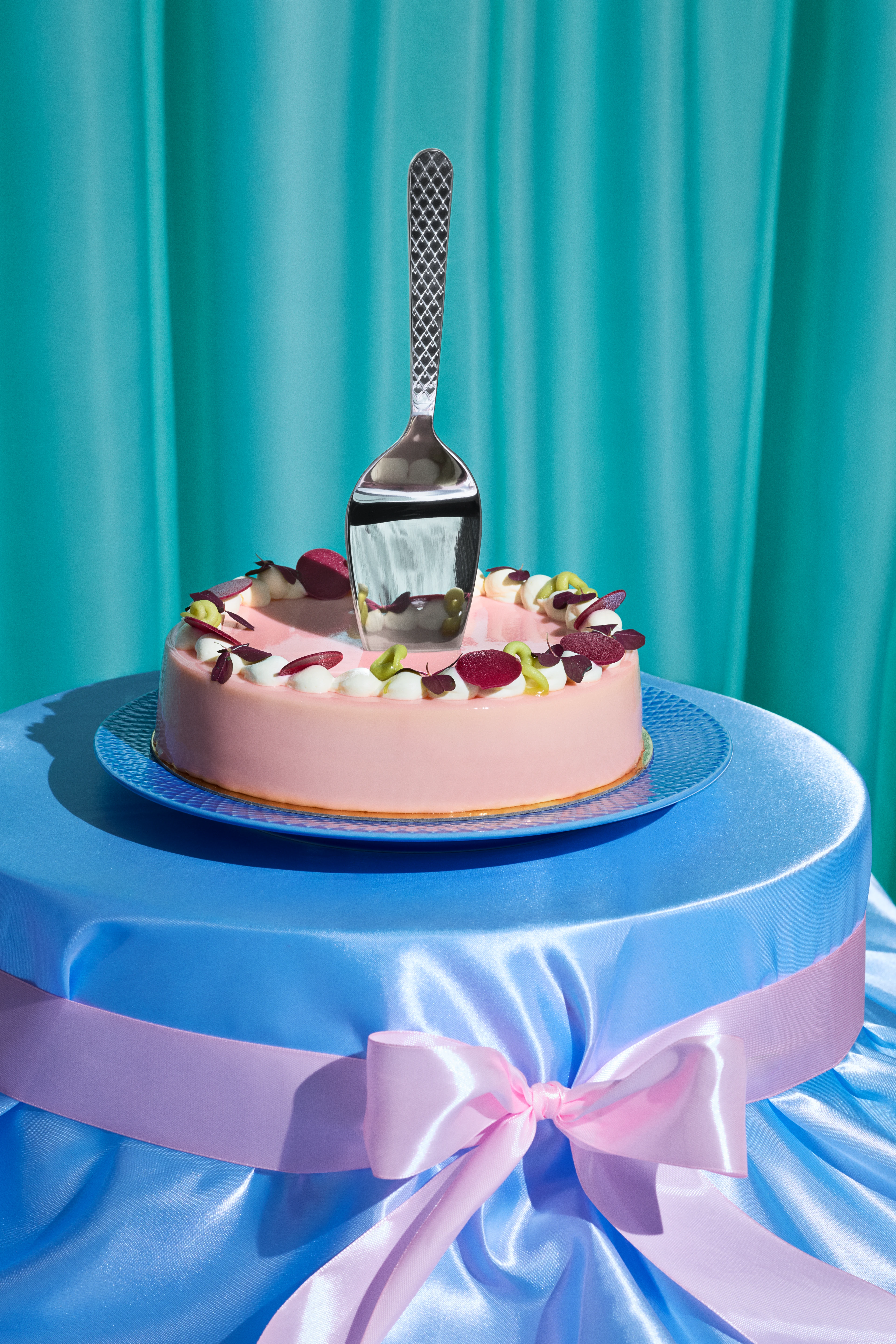 Cake slicer from Lyngby Porcelæn in Steel color, made of Metal