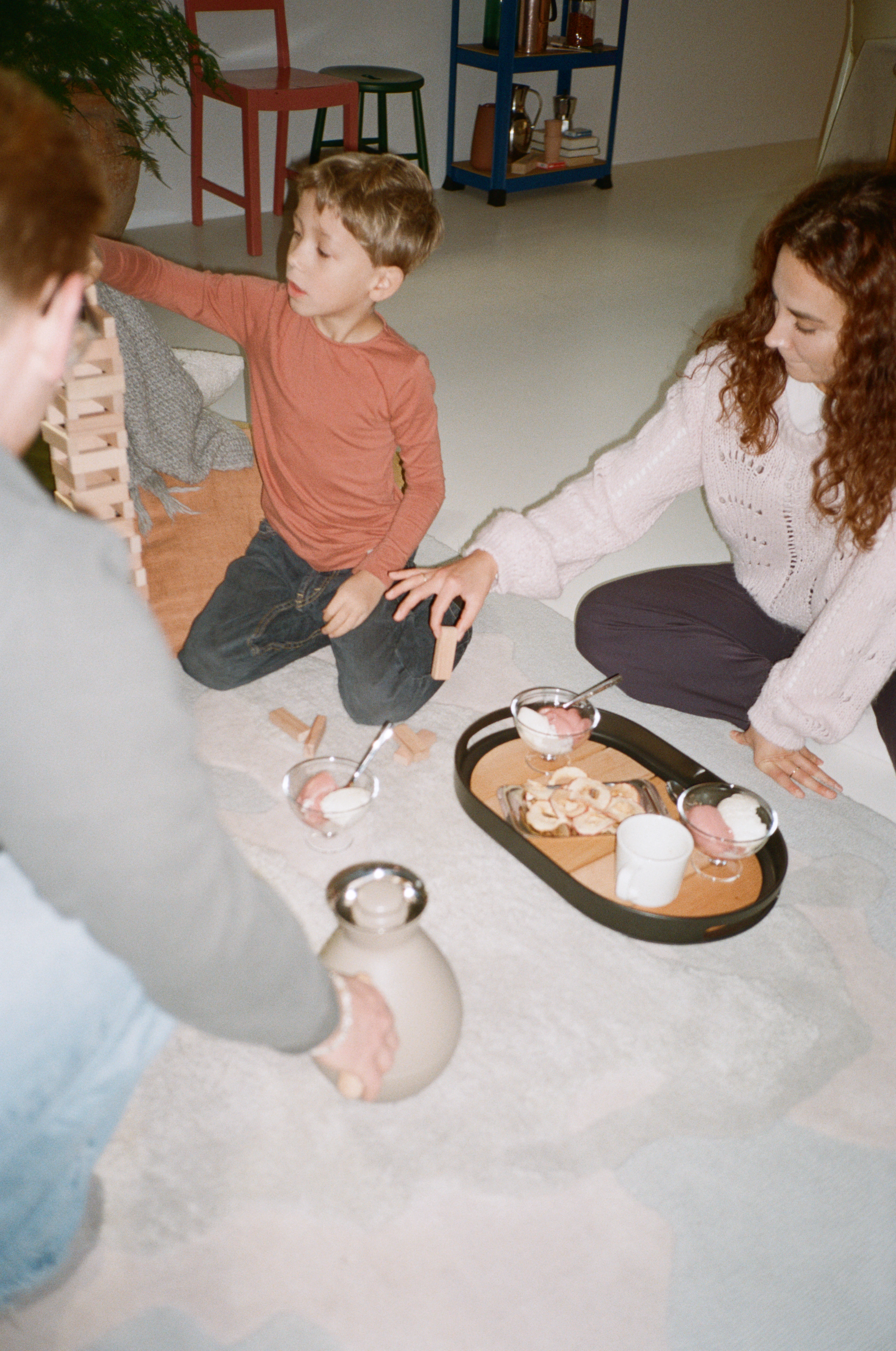 Stay warm termokande rund 1,0 l fra Rosendahl i farven Sand, lavet af Plastik